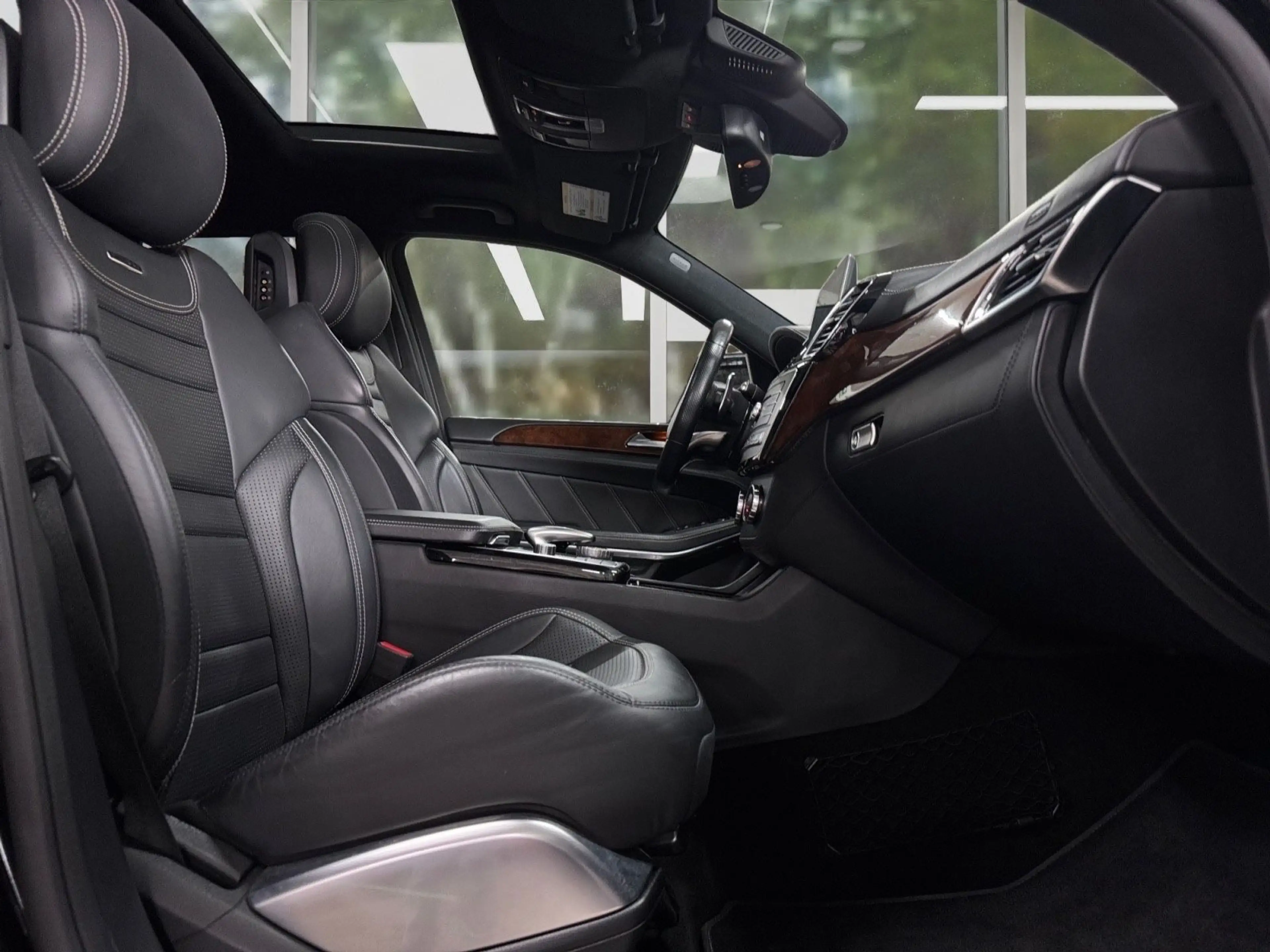 Mercedes-Benz GLS 63 AMG AMG 4Matic, 7-Sitzer, Insp. Neu — photo 7