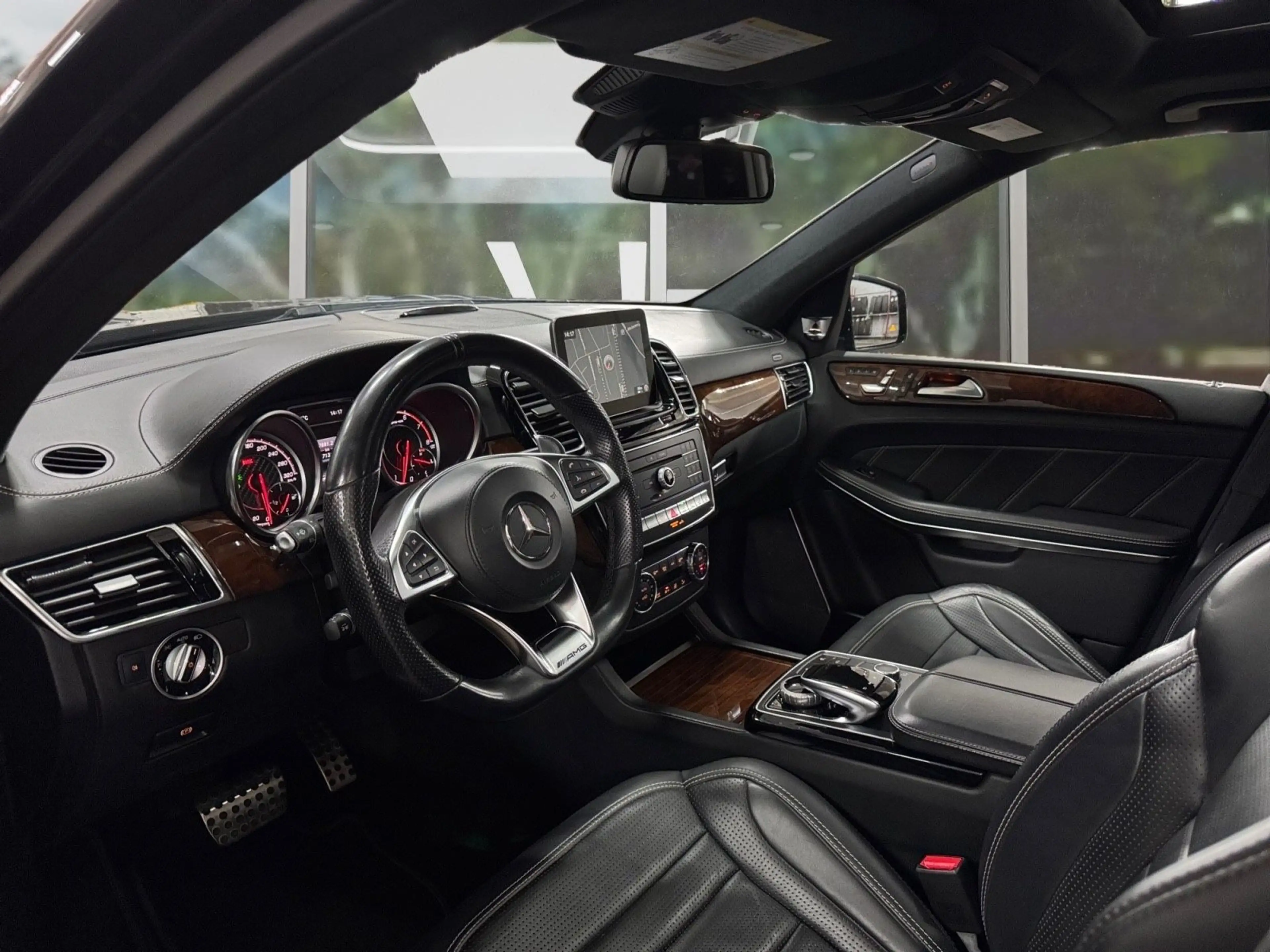 Mercedes-Benz GLS 63 AMG AMG 4Matic, 7-Sitzer, Insp. Neu — photo 12
