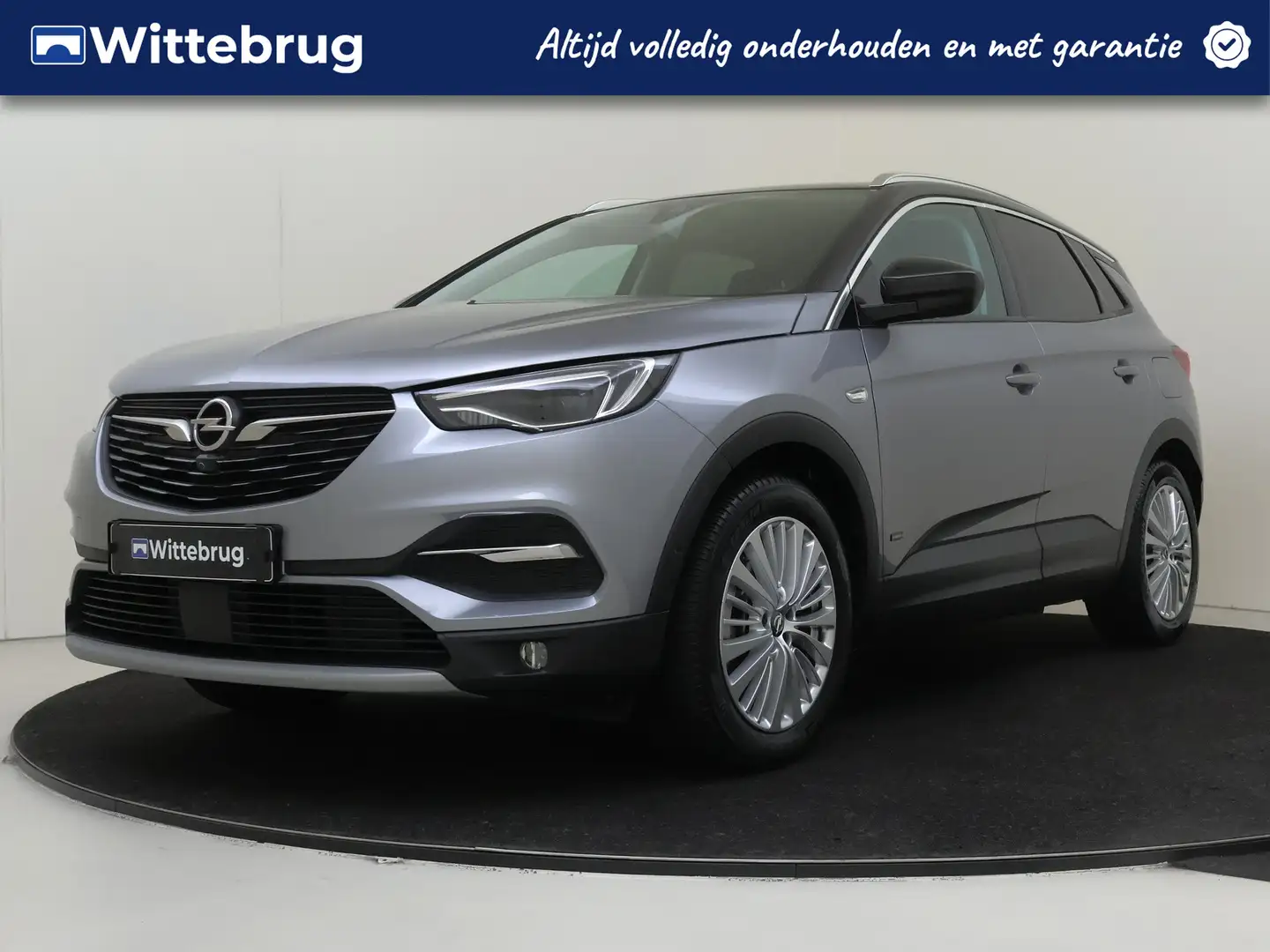Opel Grandland X 1.6 Turbo Hybrid4 Ultimate Grijs - 1
