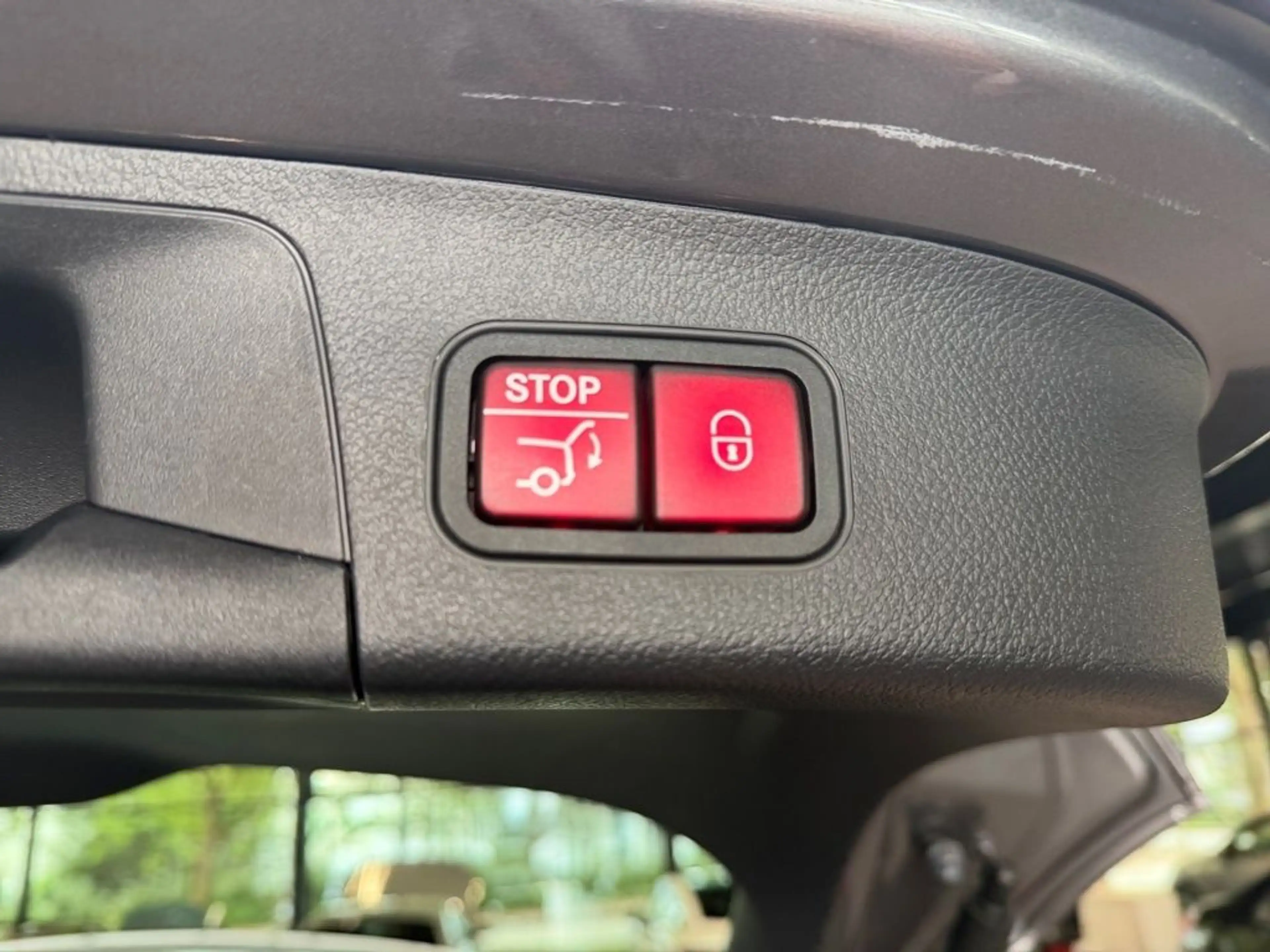 Mercedes-Benz EQA 250 AMG+PANO+HUD+AD.SOUND+360°+MEMORY+DISTR. — photo 9