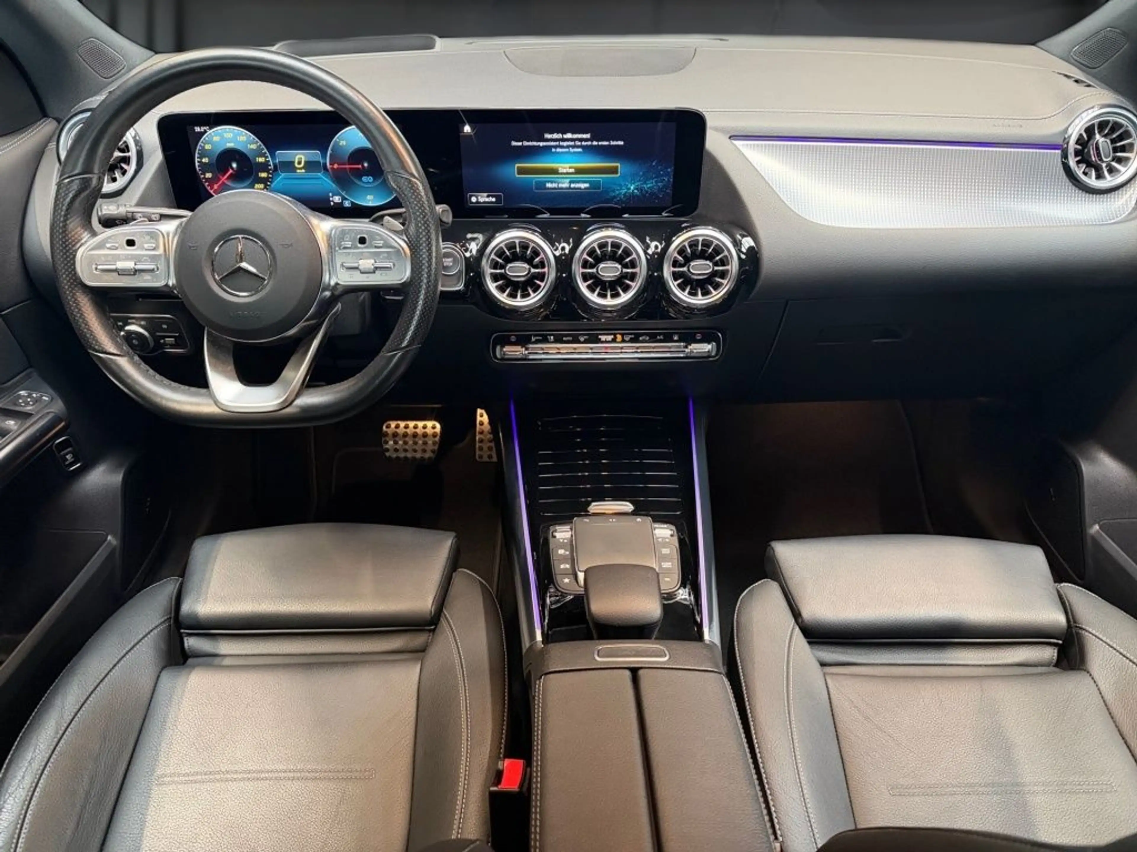 Mercedes-Benz EQA 250 AMG+PANO+HUD+AD.SOUND+360°+MEMORY+DISTR. — photo 13