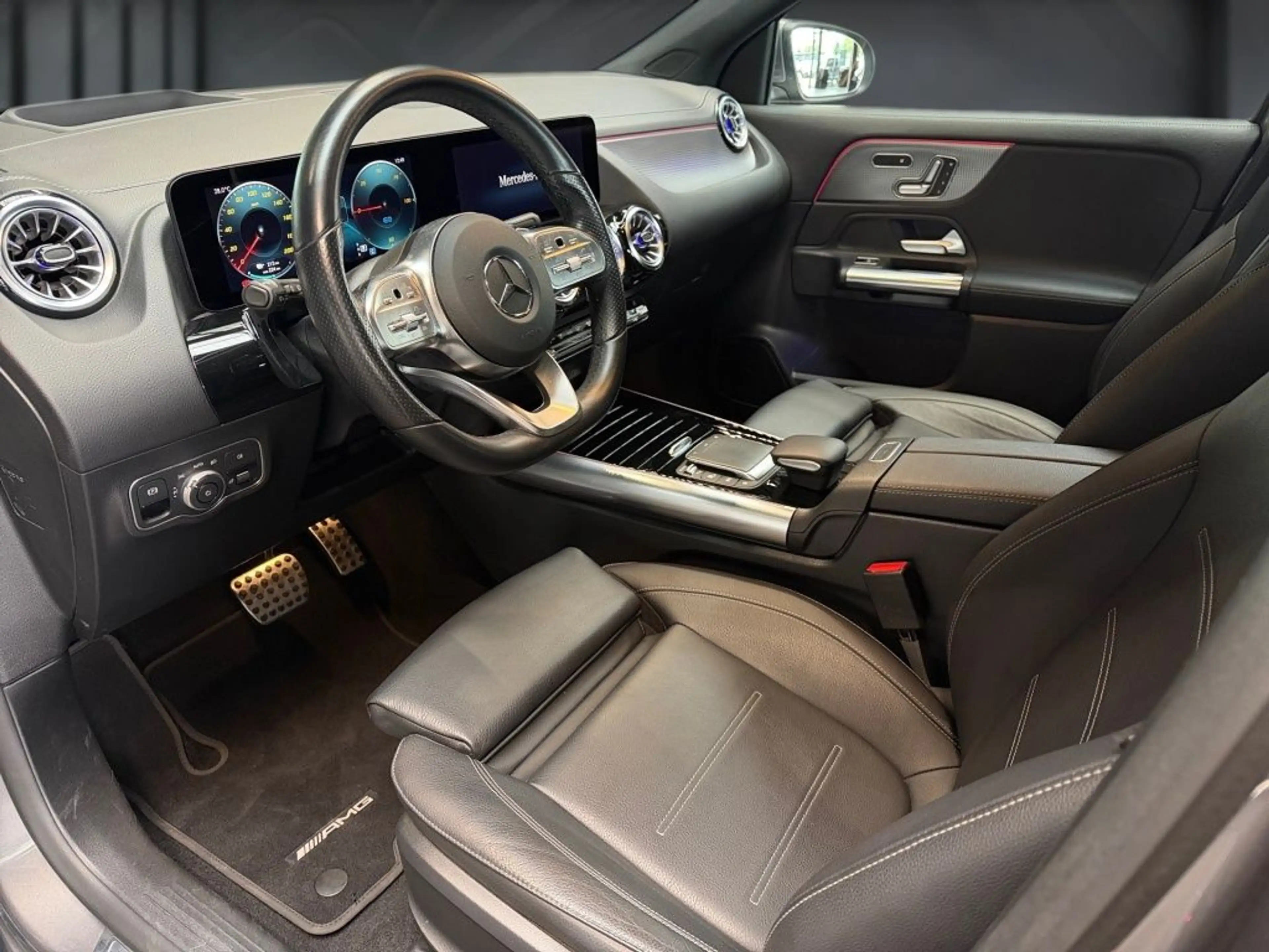 Mercedes-Benz EQA 250 AMG+PANO+HUD+AD.SOUND+360°+MEMORY+DISTR. — photo 5