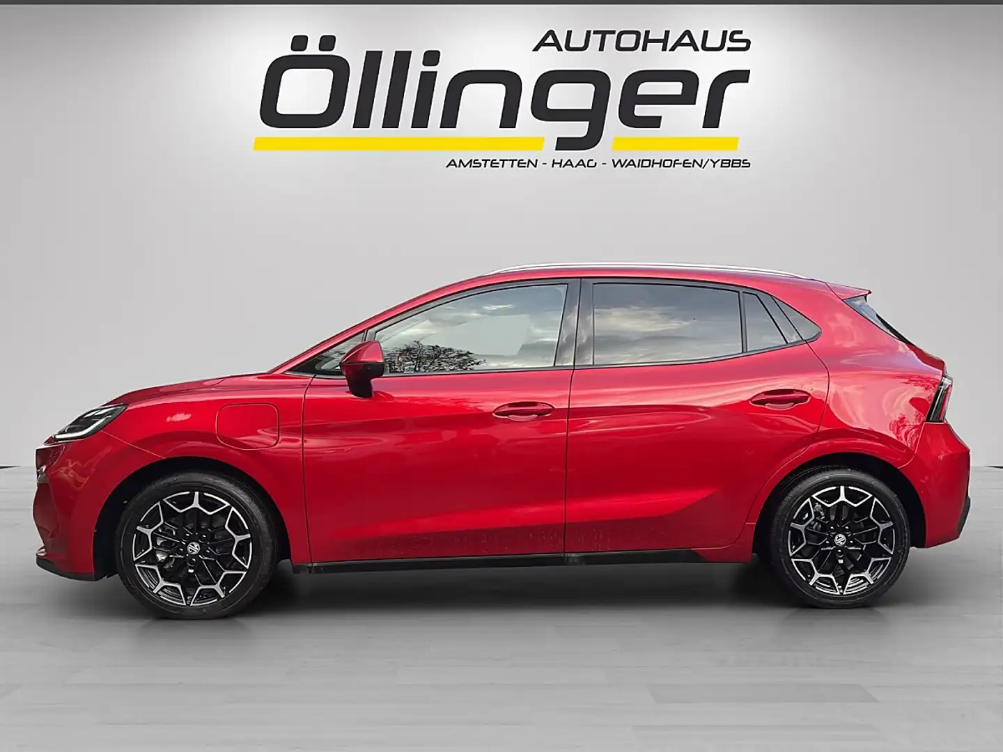 MG MG4 EV Urban 54 kWh Luxury Rot - 2