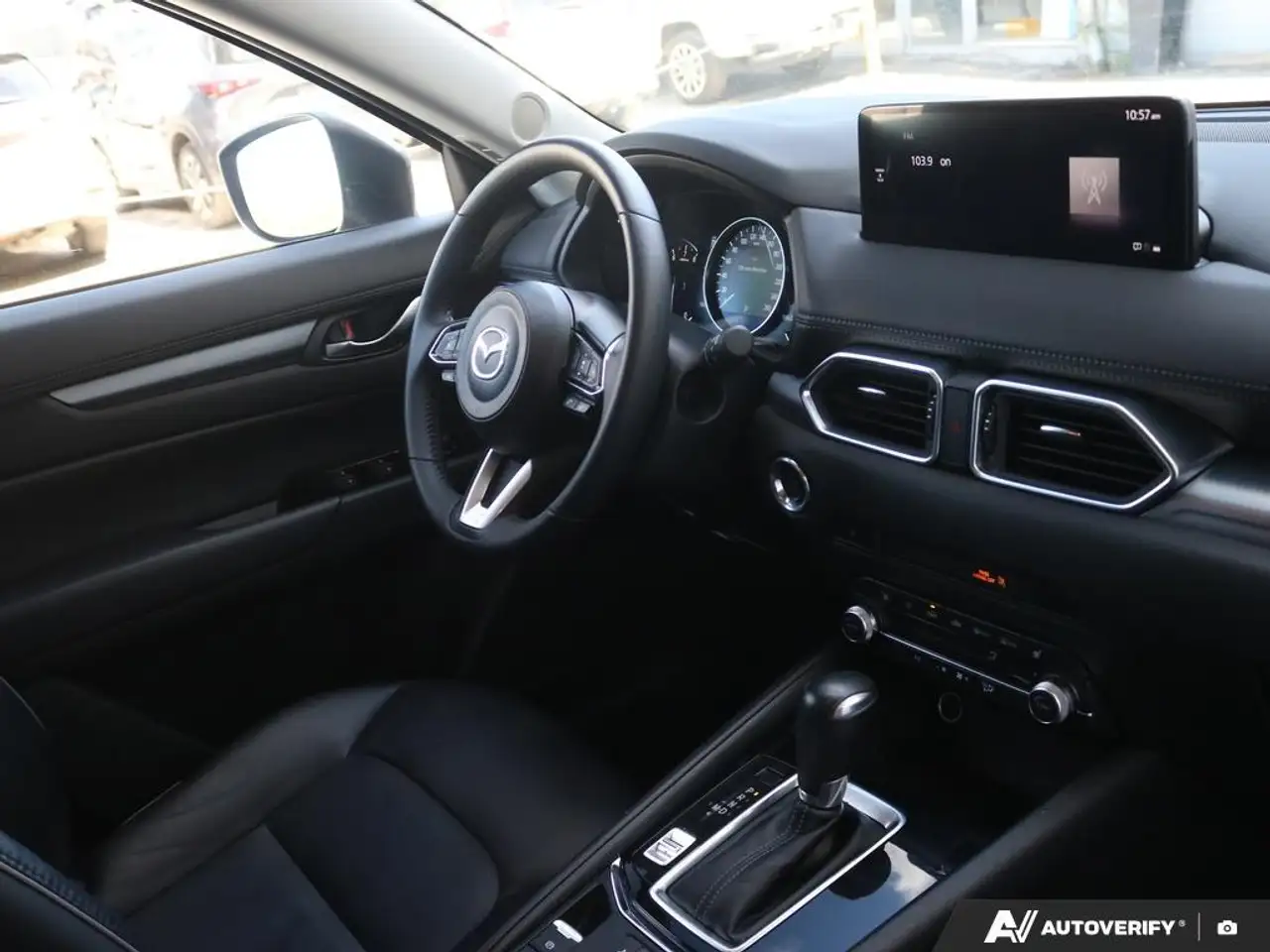 Mazda CX-5 снимка Mazda CX-5