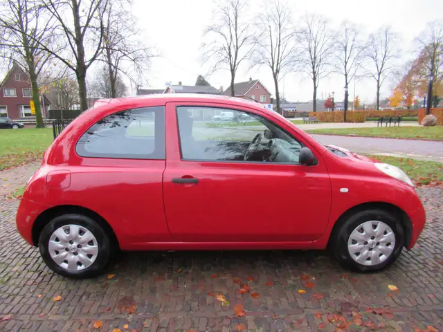 Nissan Micra view 6