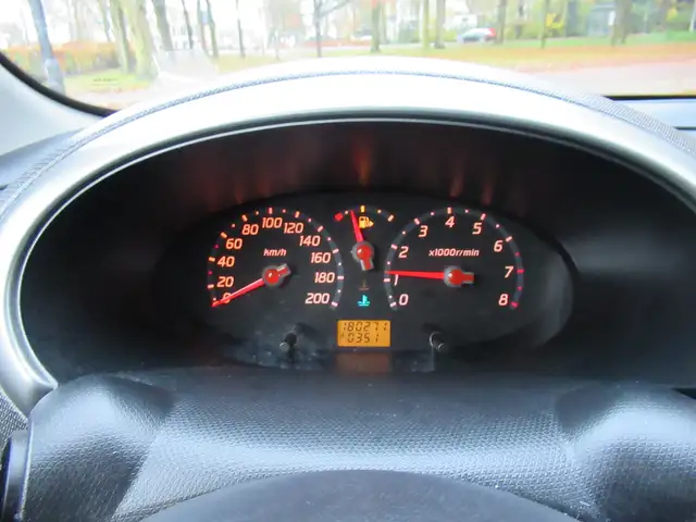 Nissan Micra view 10