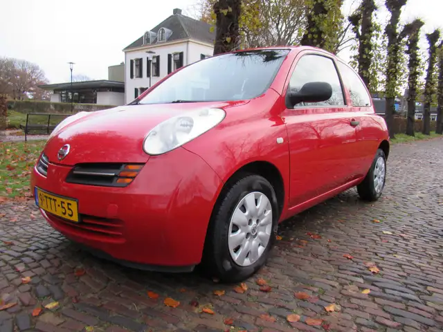2005 Nissan Micra in Red for sale