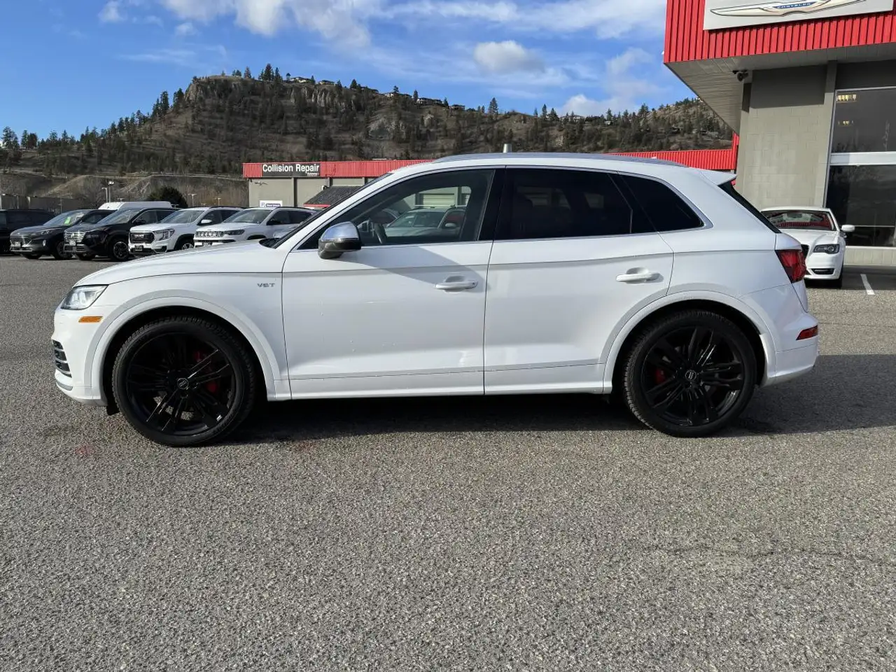 Audi SQ5 снимка Audi SQ5