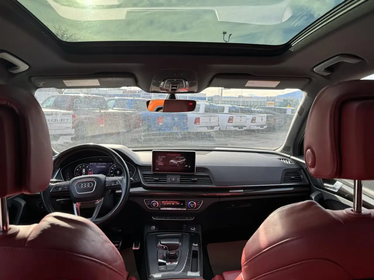 Audi SQ5 снимка Audi SQ5