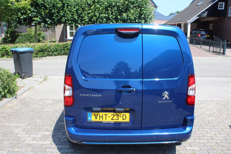 Peugeot Partner 1.5 BlueHDI Asphalt — photo 7