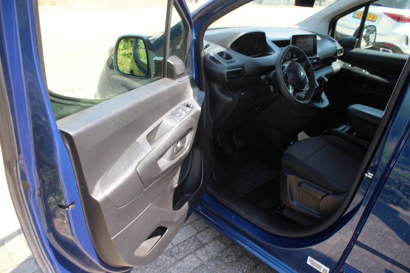 Peugeot Partner 1.5 BlueHDI Asphalt — photo 14