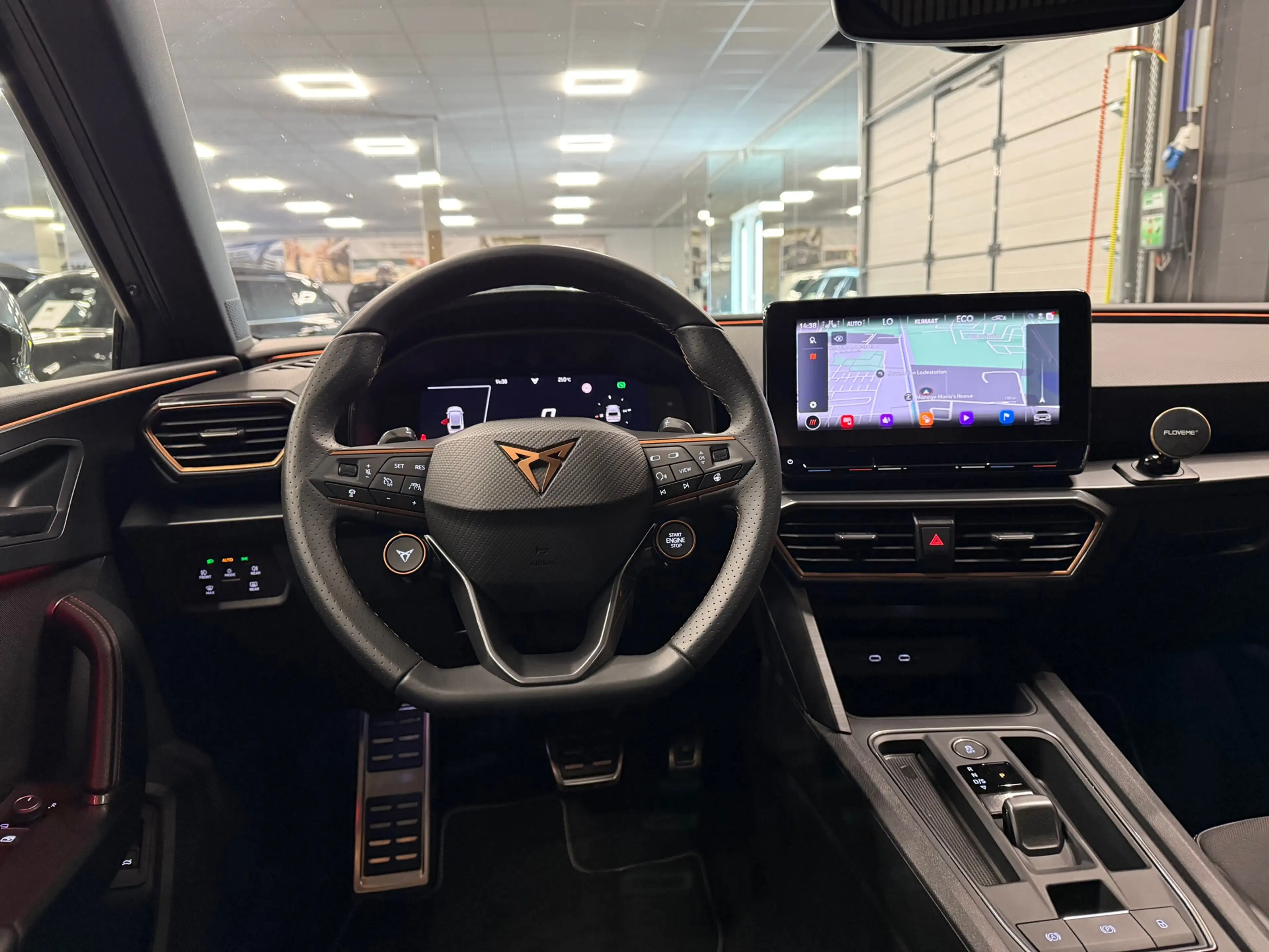 CUPRA Leon Sportstourer 1.4 e-Hybrid VZ Business * Panoramada — photo 21