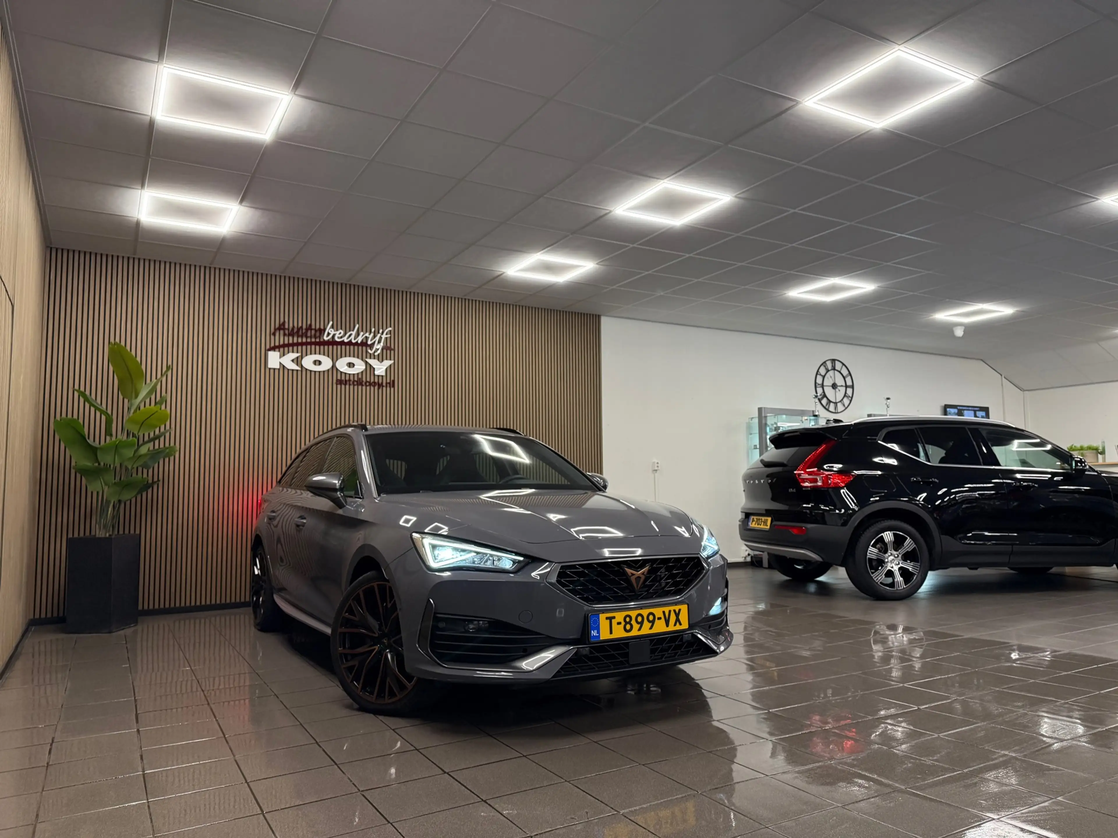 CUPRA Leon Sportstourer 1.4 e-Hybrid VZ Business * Panoramada — photo 8