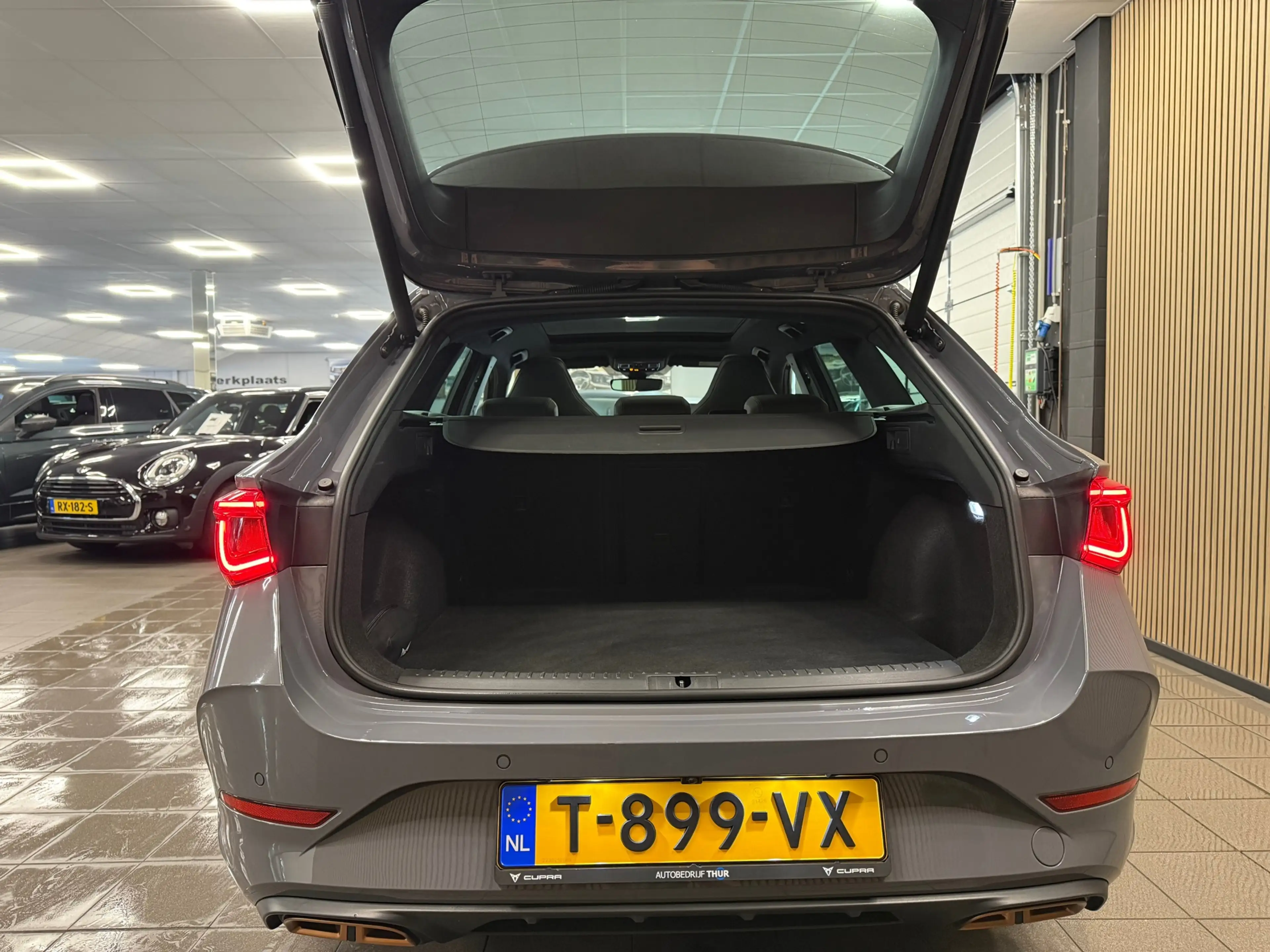 CUPRA Leon Sportstourer 1.4 e-Hybrid VZ Business * Panoramada — photo 5