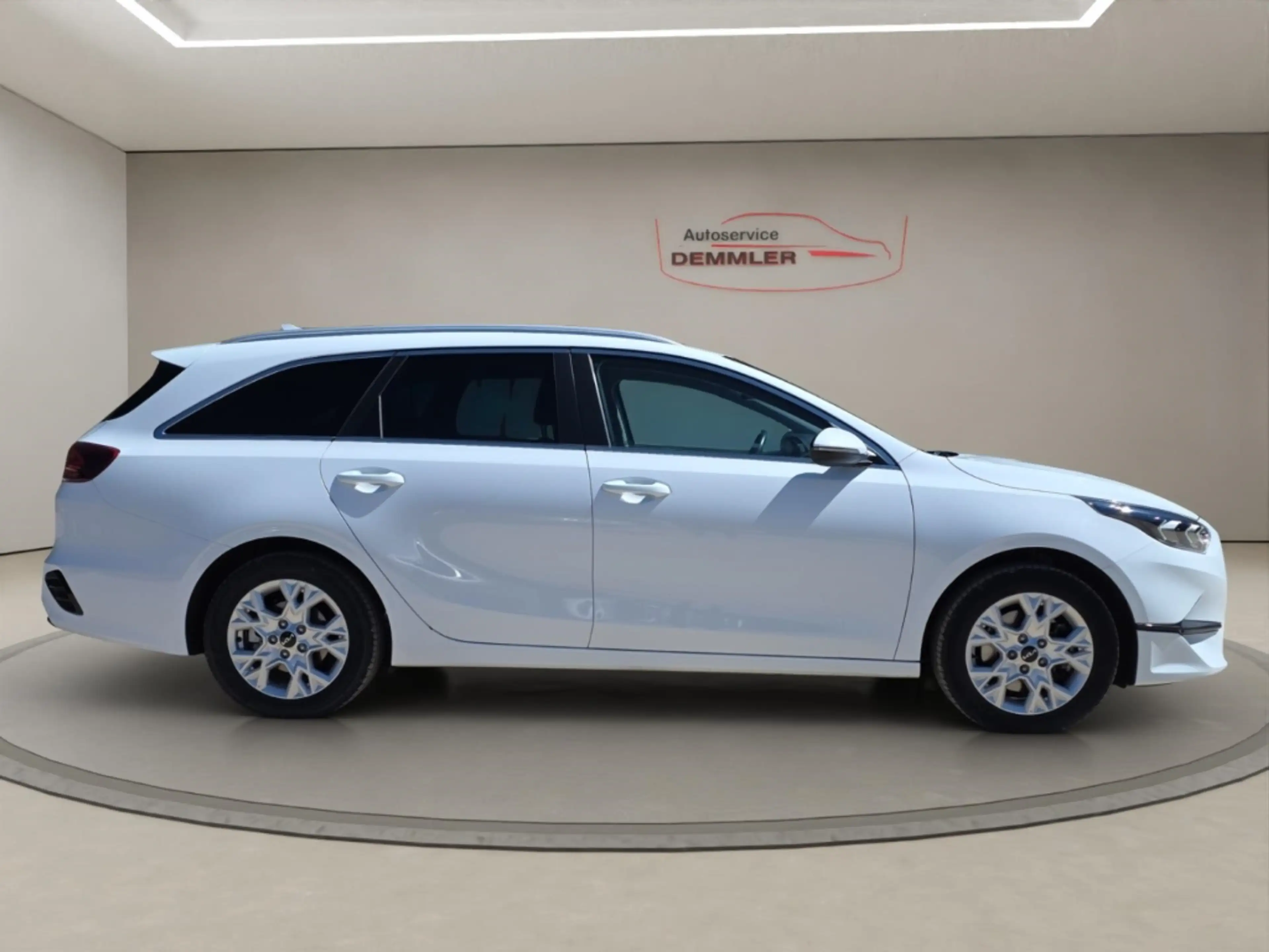 Kia Ceed / cee'd Sportswagon Hybrid,Navi,Climatronic,R.Kamera,Tempo — photo 4