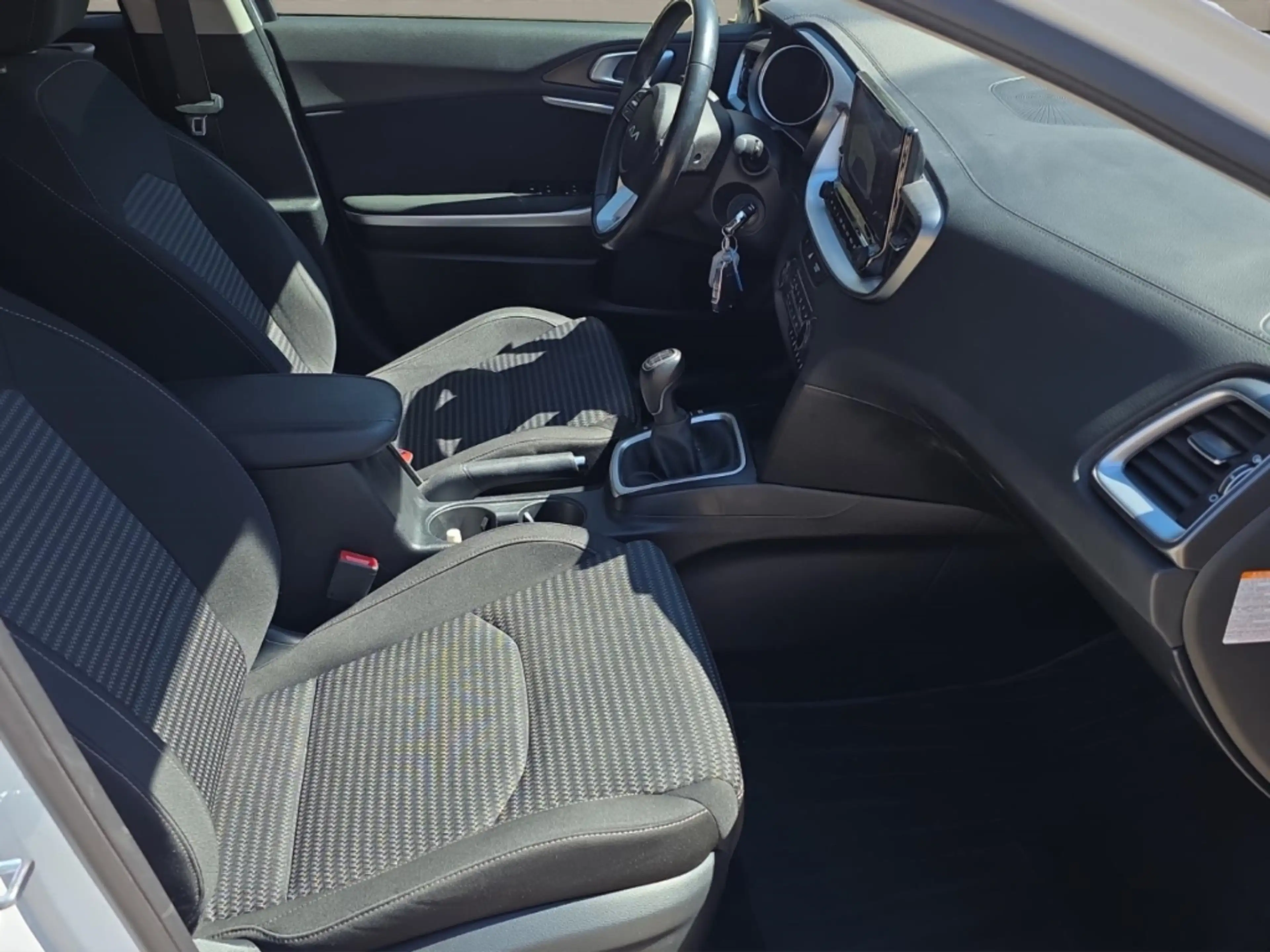 Kia Ceed / cee'd Sportswagon Hybrid,Navi,Climatronic,R.Kamera,Tempo — photo 9