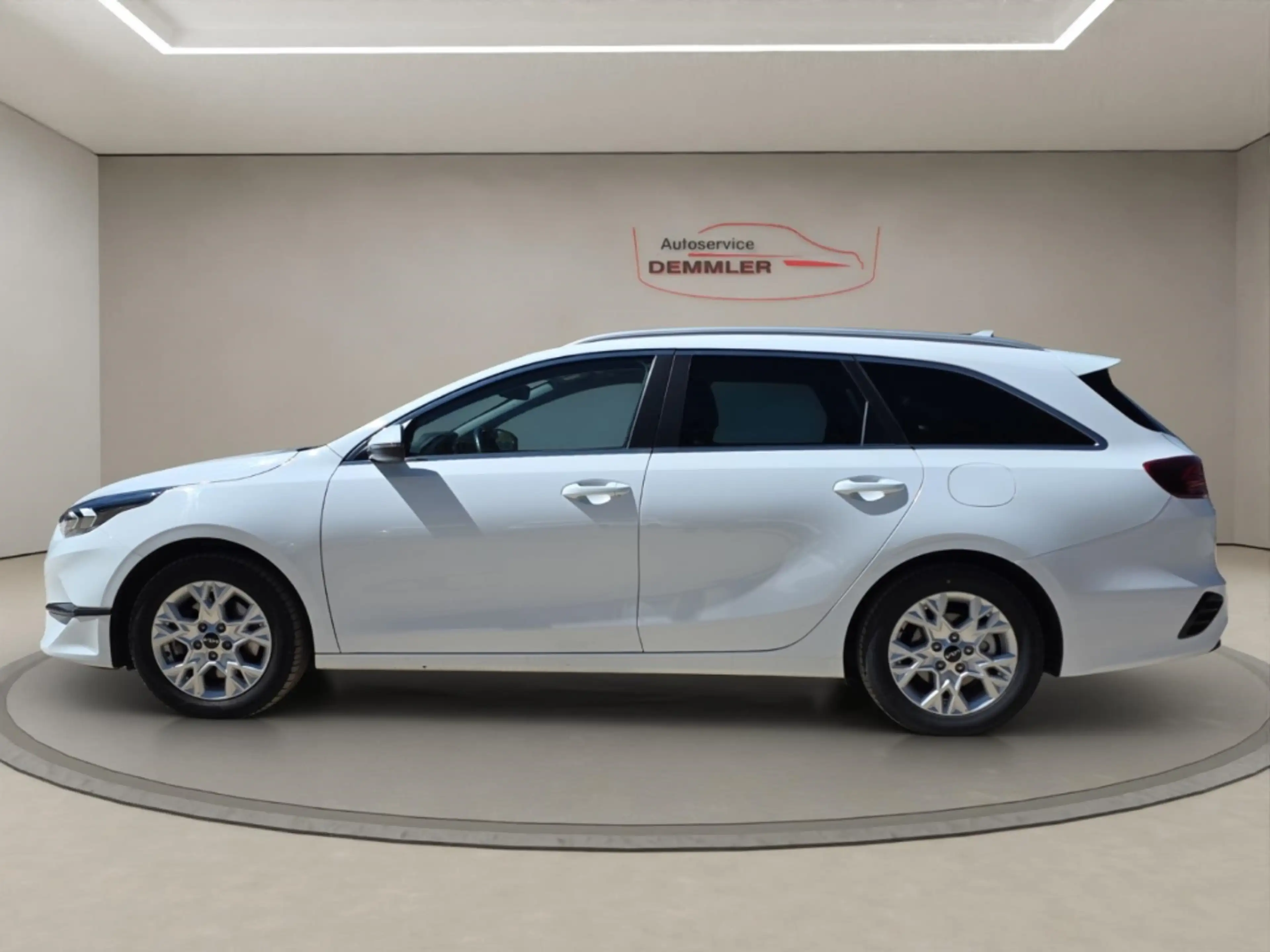 Kia Ceed / cee'd Sportswagon Hybrid,Navi,Climatronic,R.Kamera,Tempo — photo 8