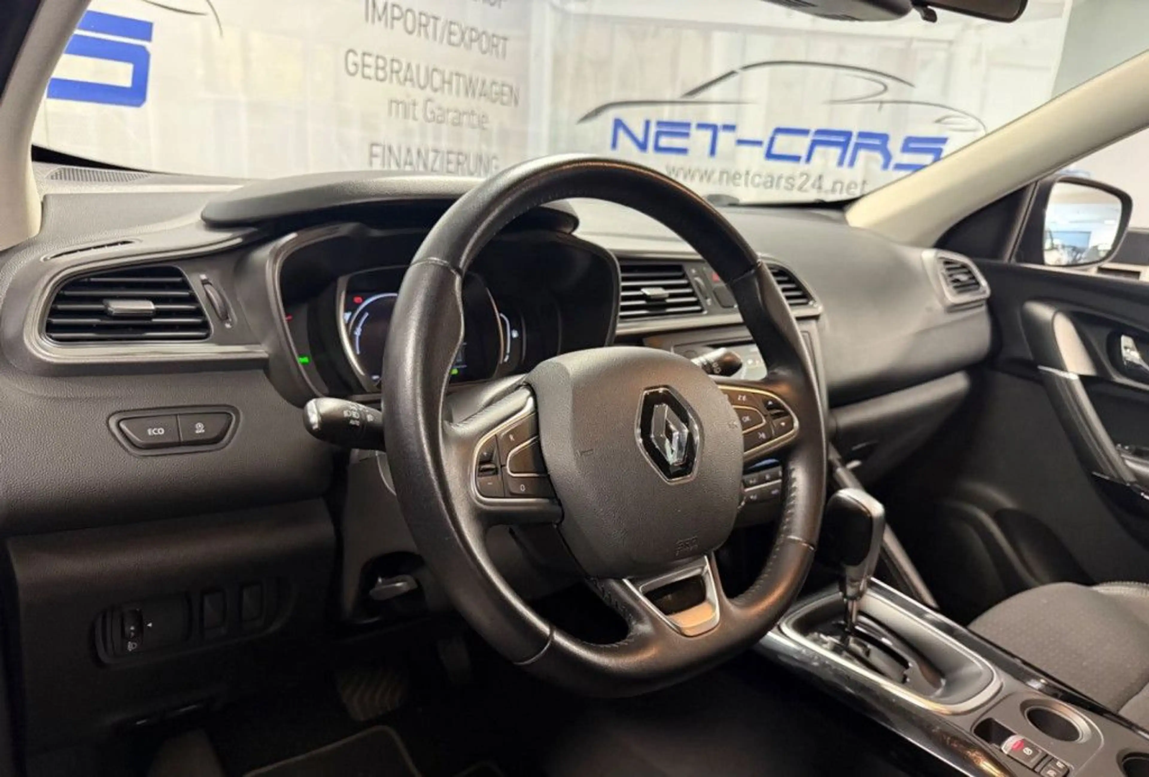 Renault Kadjar TCe EDC Limited Leder*NAVi*Tempomat*LED* — photo 12