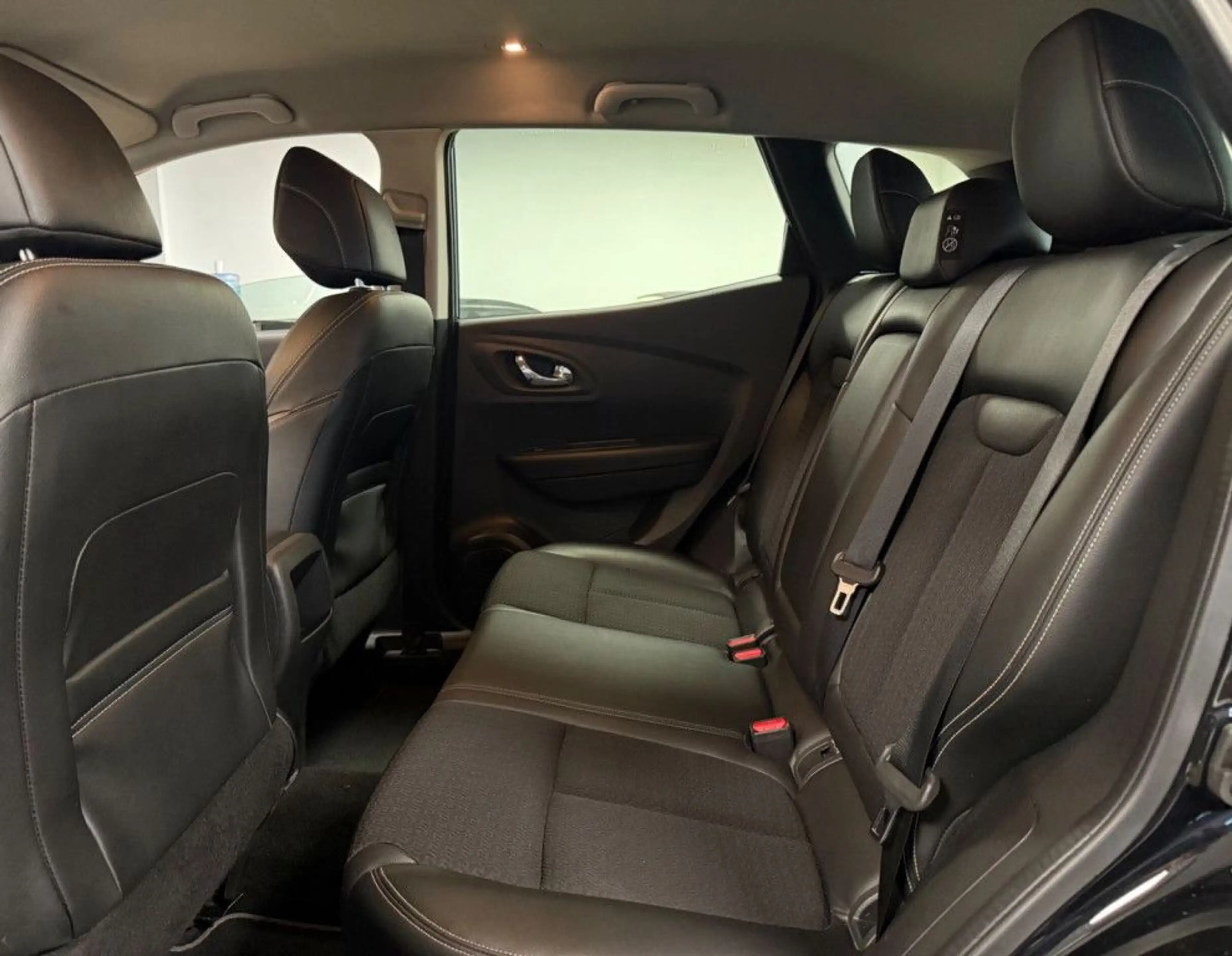 Renault Kadjar TCe EDC Limited Leder*NAVi*Tempomat*LED* — photo 9