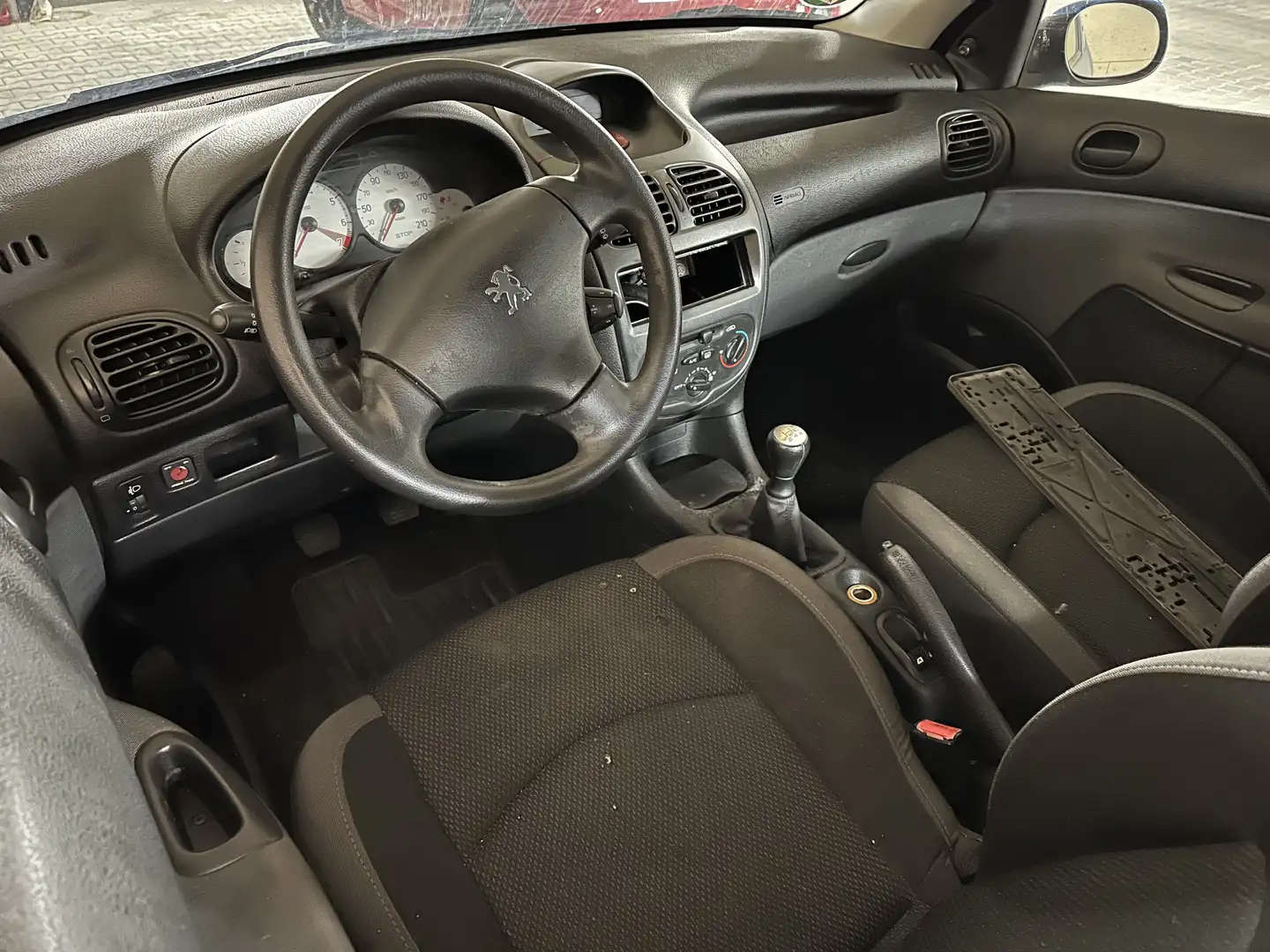 Peugeot 206 - 1