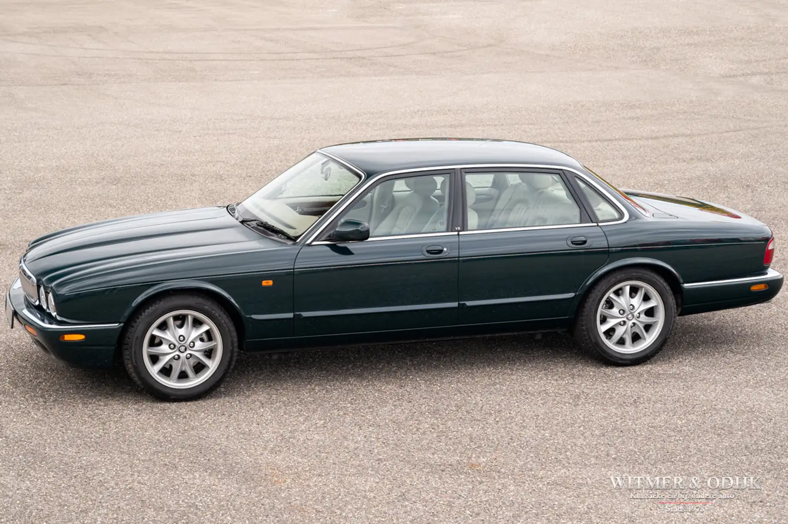 Jaguar XJ 3.2 V8 Executive 8.437km Verde - 1