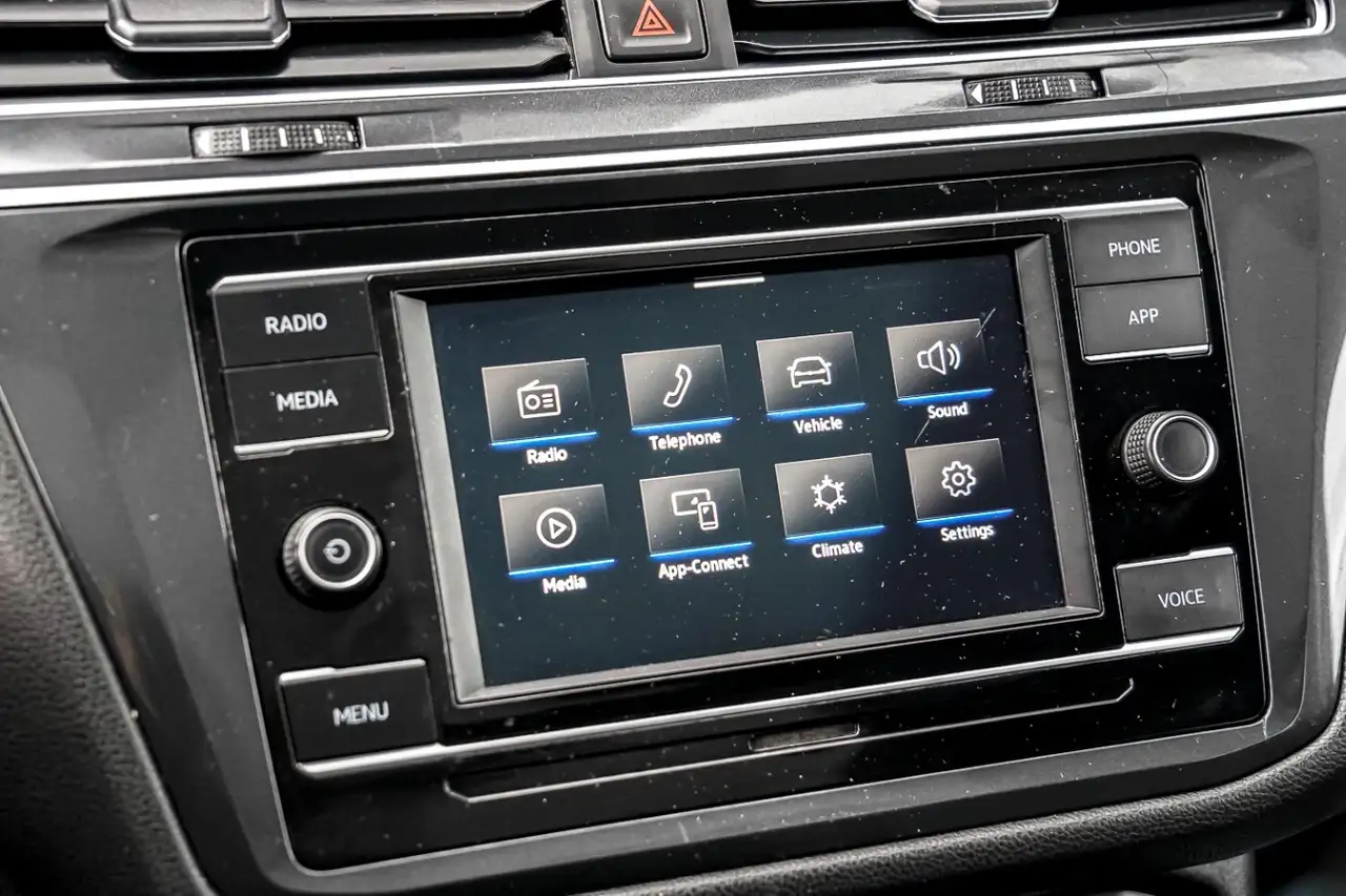 Volkswagen Tiguan снимка Volkswagen Tiguan