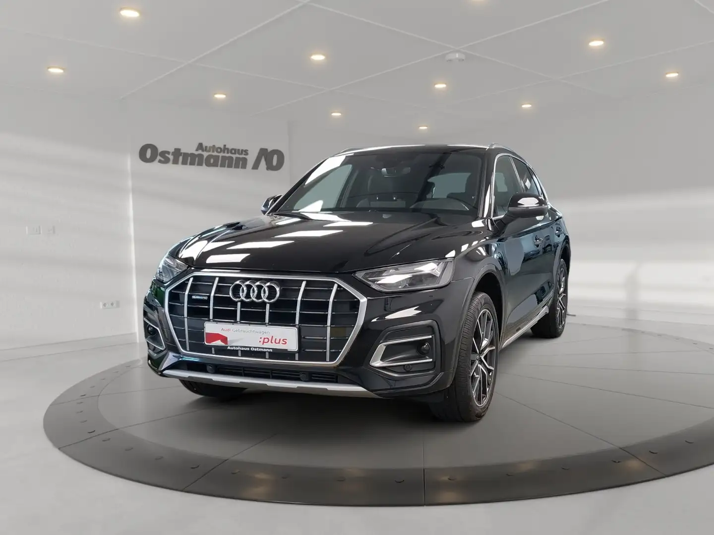 Audi Q5 40 2.0 TFSI quattro advanced S line LED AHK Schwarz - 2