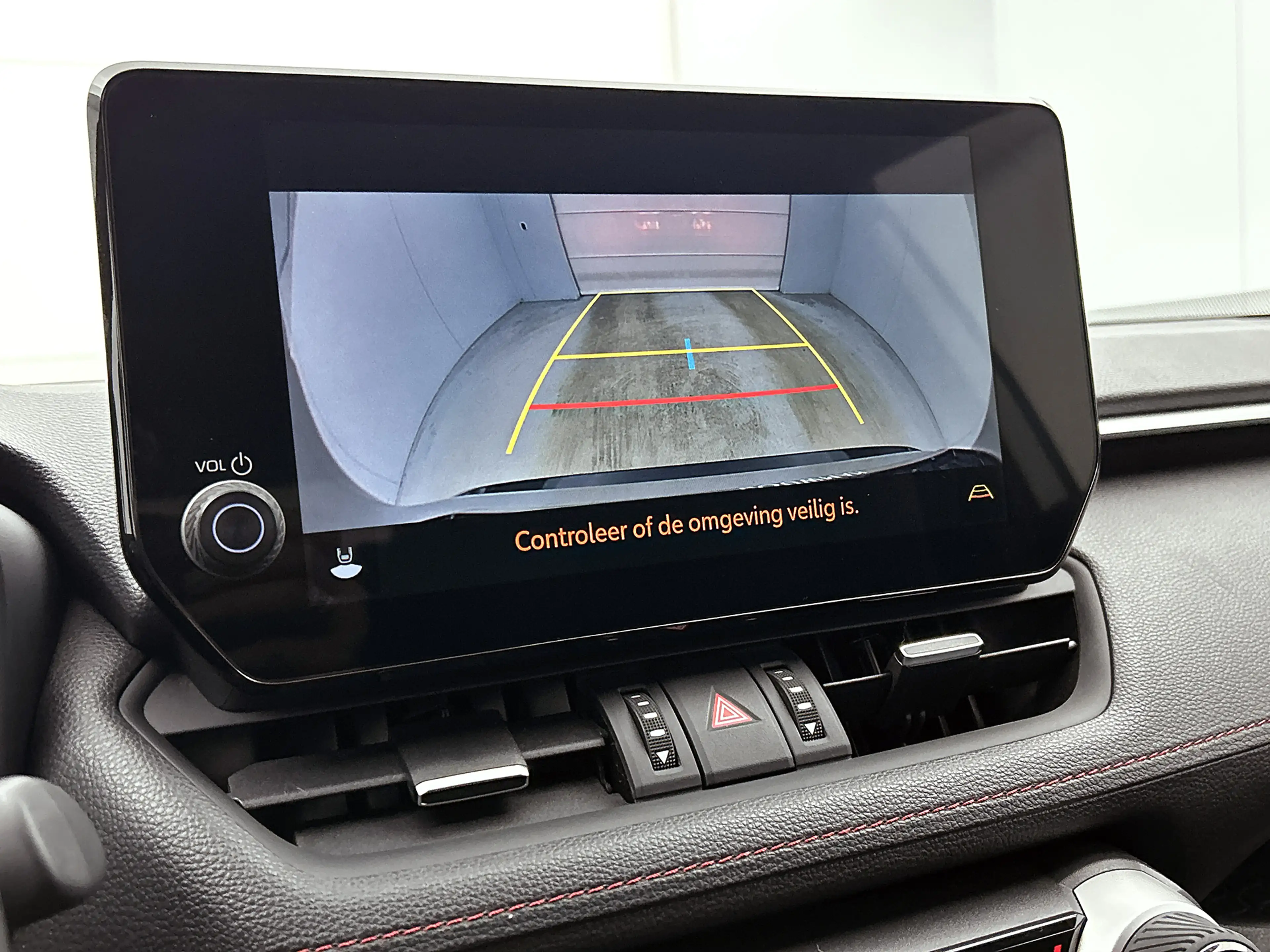 Suzuki Across 2.5 Plug-in Hybrid Style | 1500 KG trekgewicht | D — photo 8