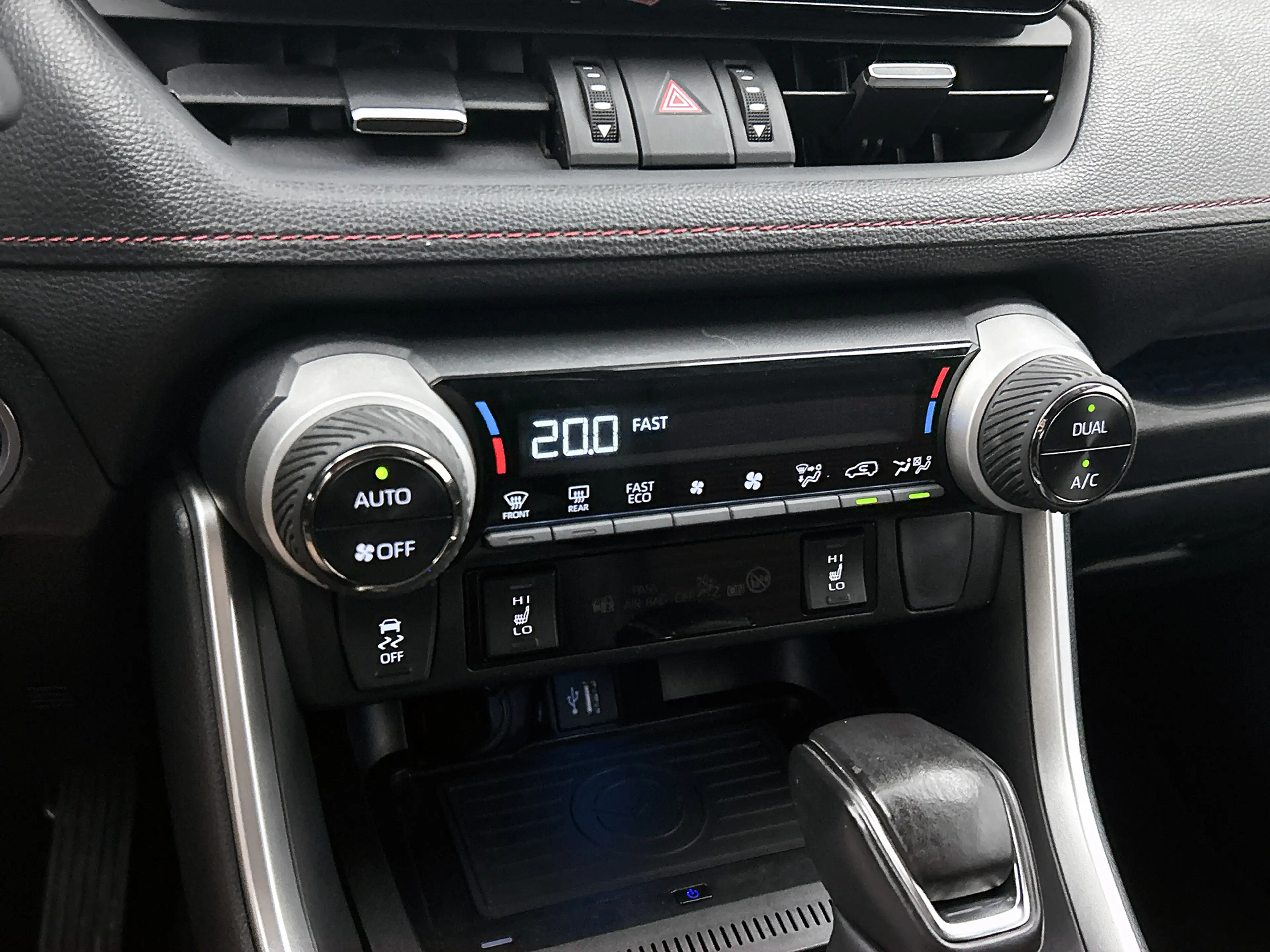 Suzuki Across 2.5 Plug-in Hybrid Style | 1500 KG trekgewicht | D — photo 12