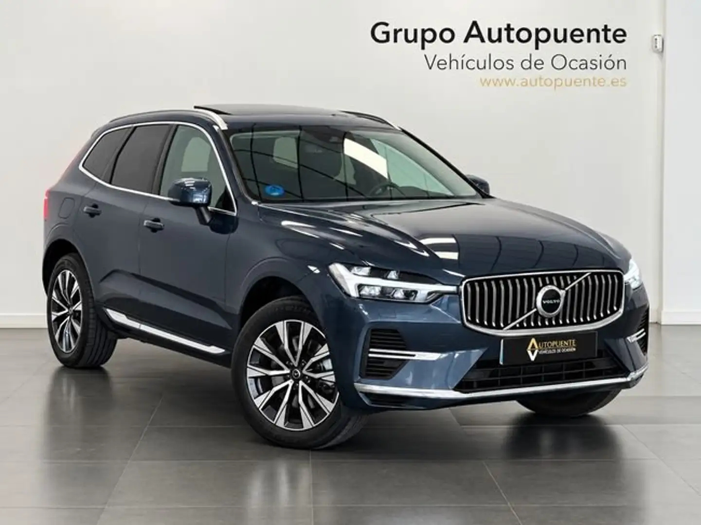 Volvo XC60 T6 Recharge Inscription Azul - 1