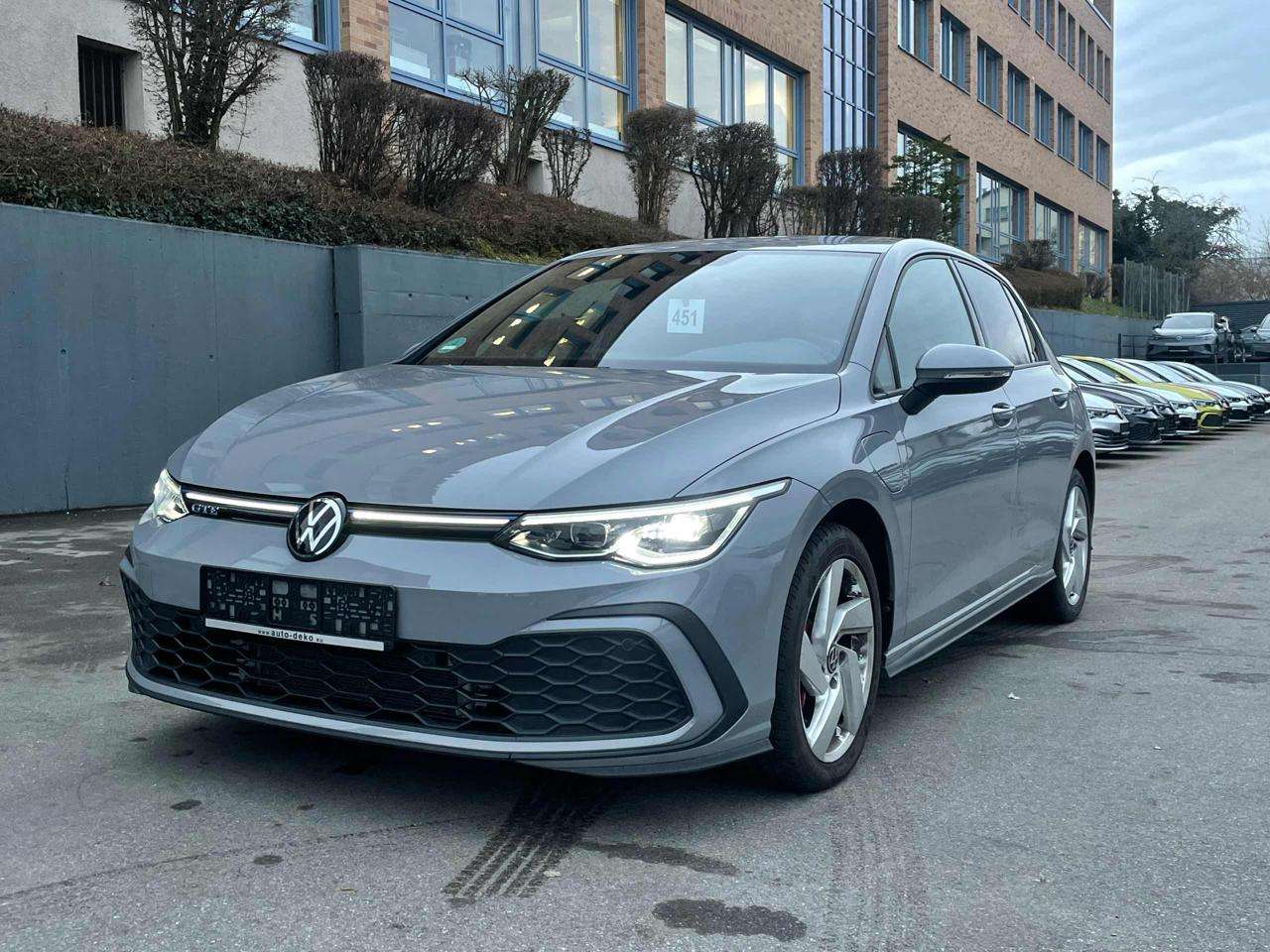Volkswagen Golf GTE 1.4 Plug-In Hybrid DSG GTE