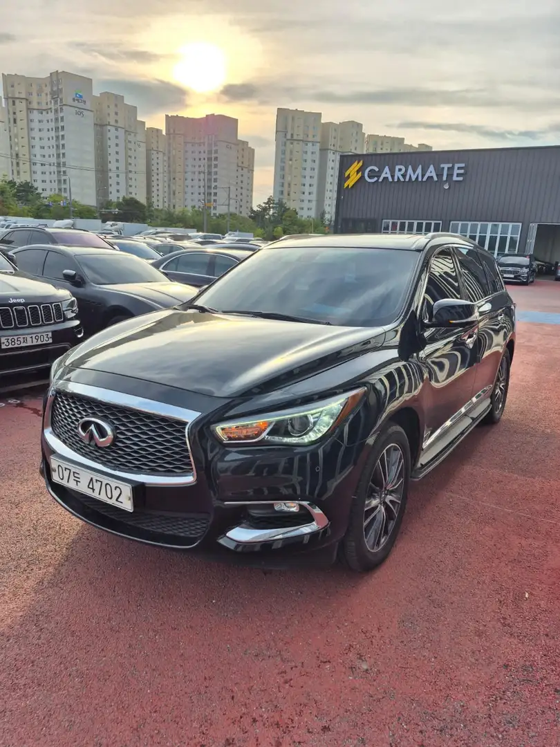 Infiniti QX60 Premium + AWD - 295 hp - TV - Free delivery - 1