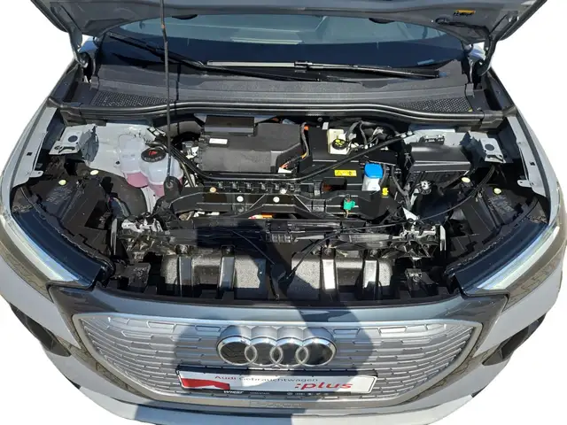 Audi Q4 E-Tron view 12