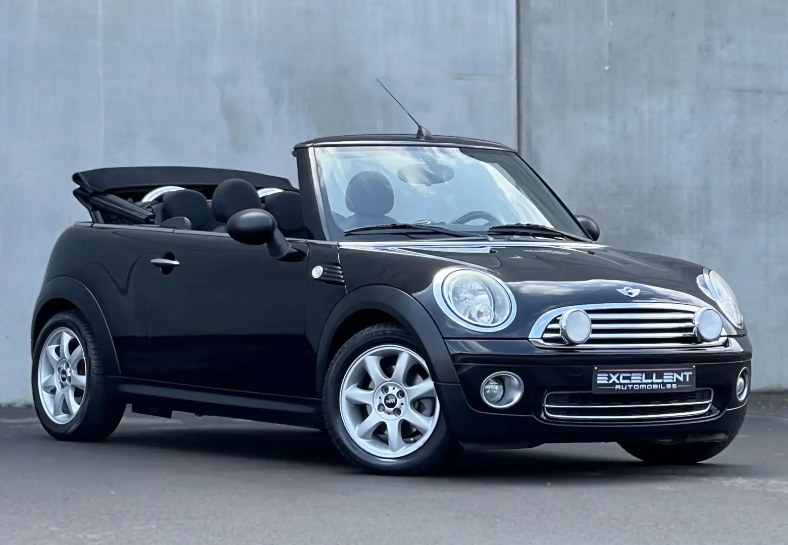 MINI Cooper Cabrio Cabriolet 1.6i*JANTES*PDC*CLIM DIGI*GARANTIE 12 M* Noir - 2