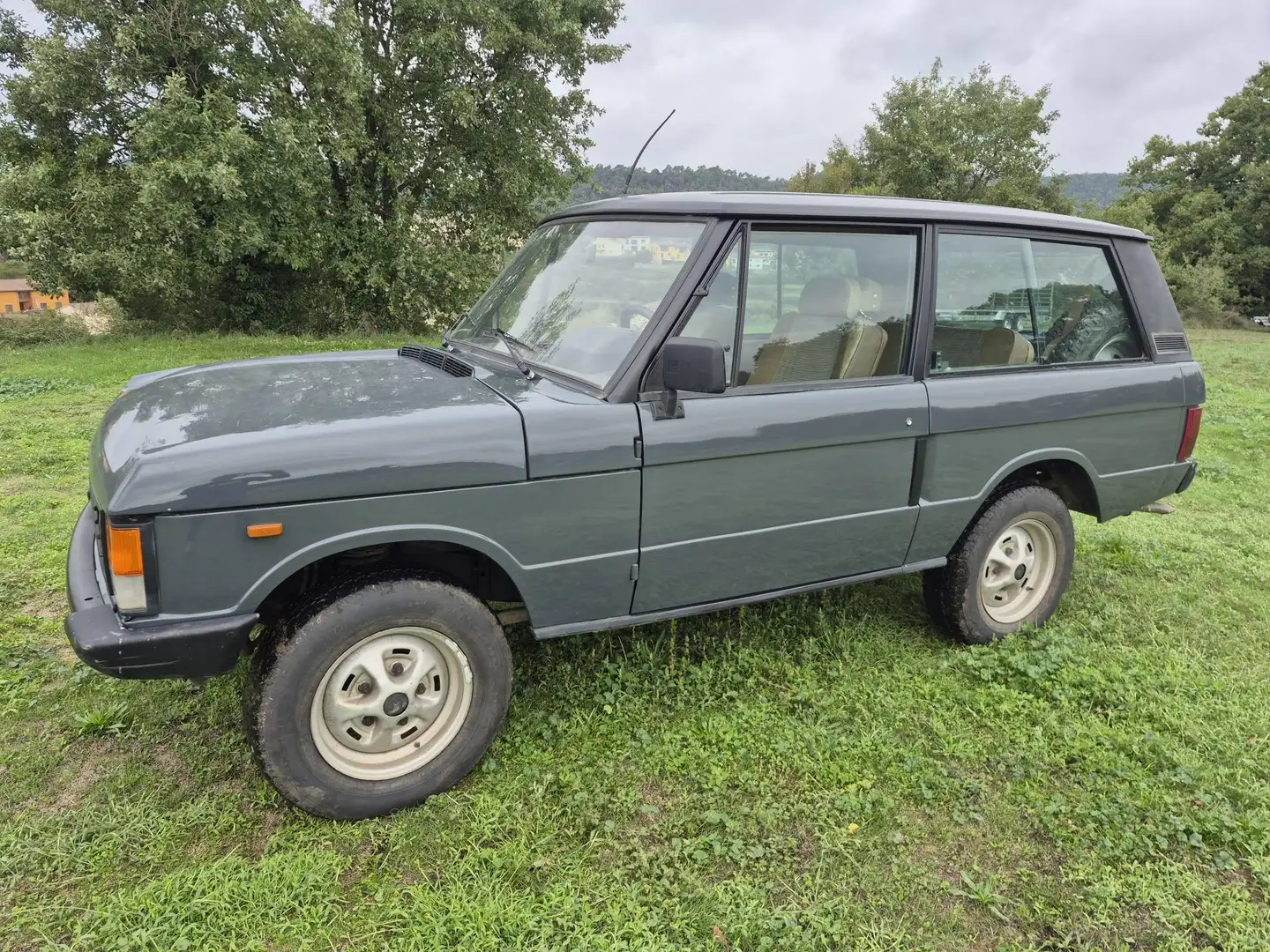 Land Rover Range Rover Range Rover 2.5 TD Gris - 2