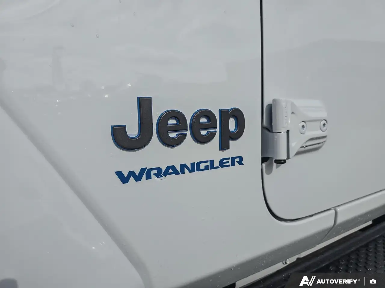 Jeep Wrangler снимка Jeep Wrangler