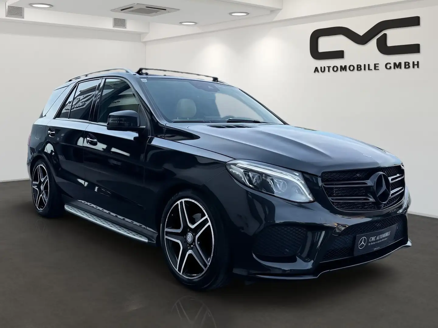 Mercedes-Benz GLE 350 4Matic AMG-Line AHK/360°/LUFT/PANO/AK/SH Schwarz - 2