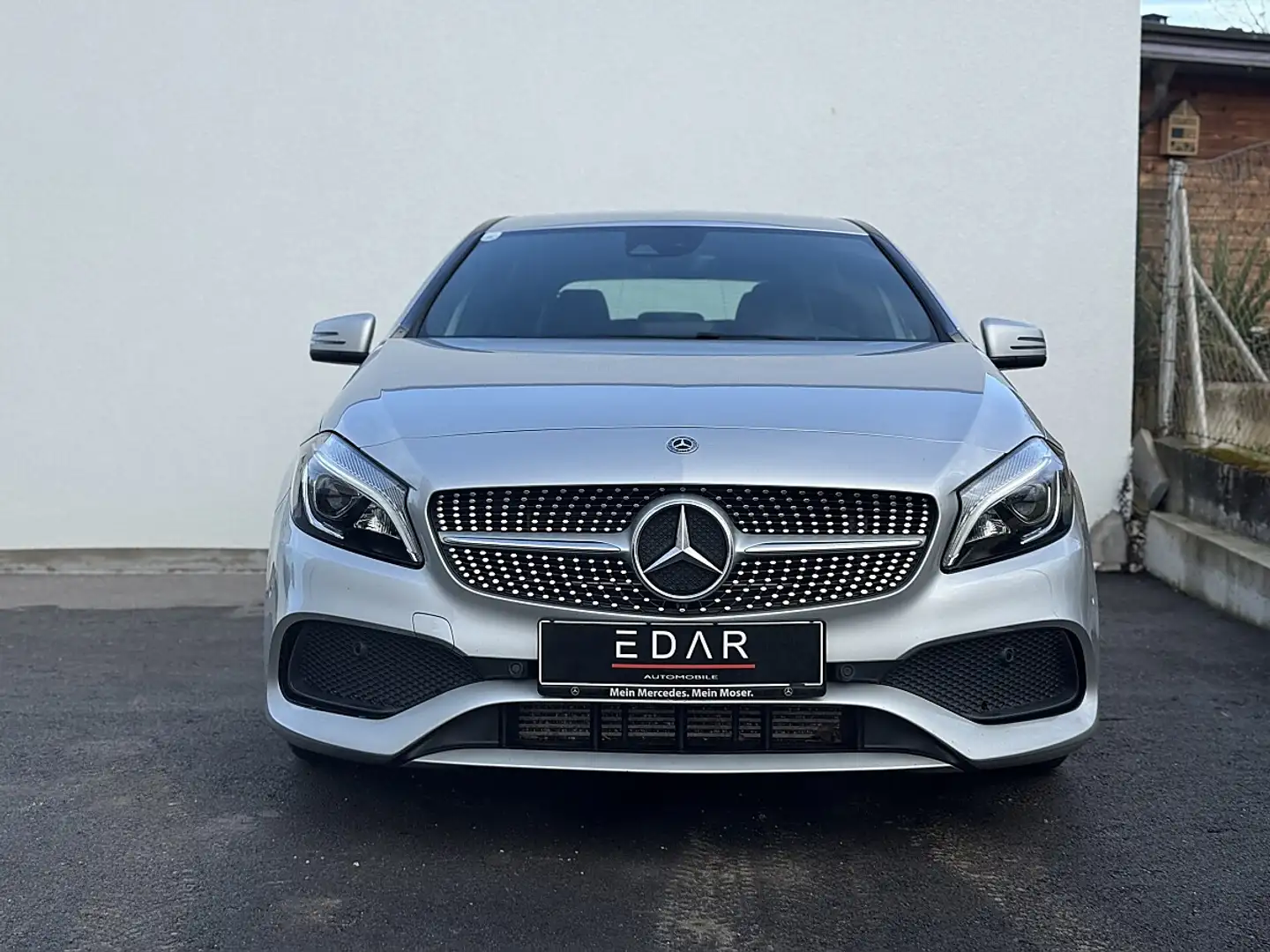 Mercedes-Benz A 200 AMG*2,2*Alcantara*Fernlicht*Rückfahrkamera* Grau - 1