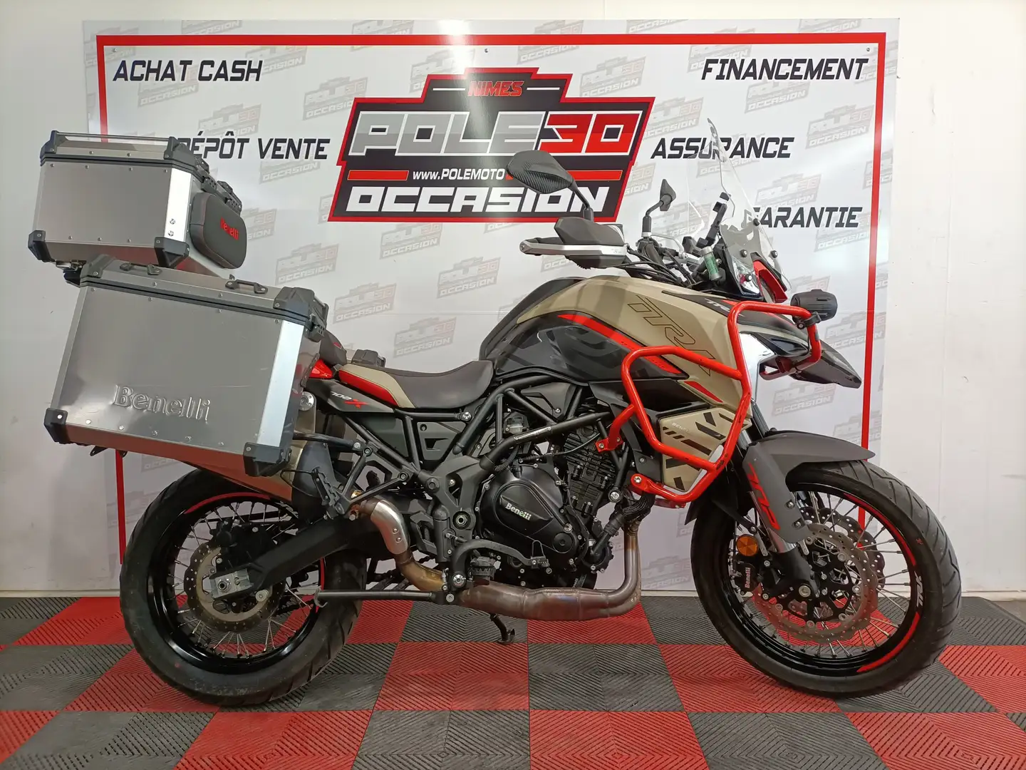 Benelli TRK 702 White - 1