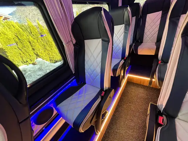 Mercedes-Benz Sprinter Sprinter 519 CDI VIP Edition 19+1 Sitze Ansicht 6
