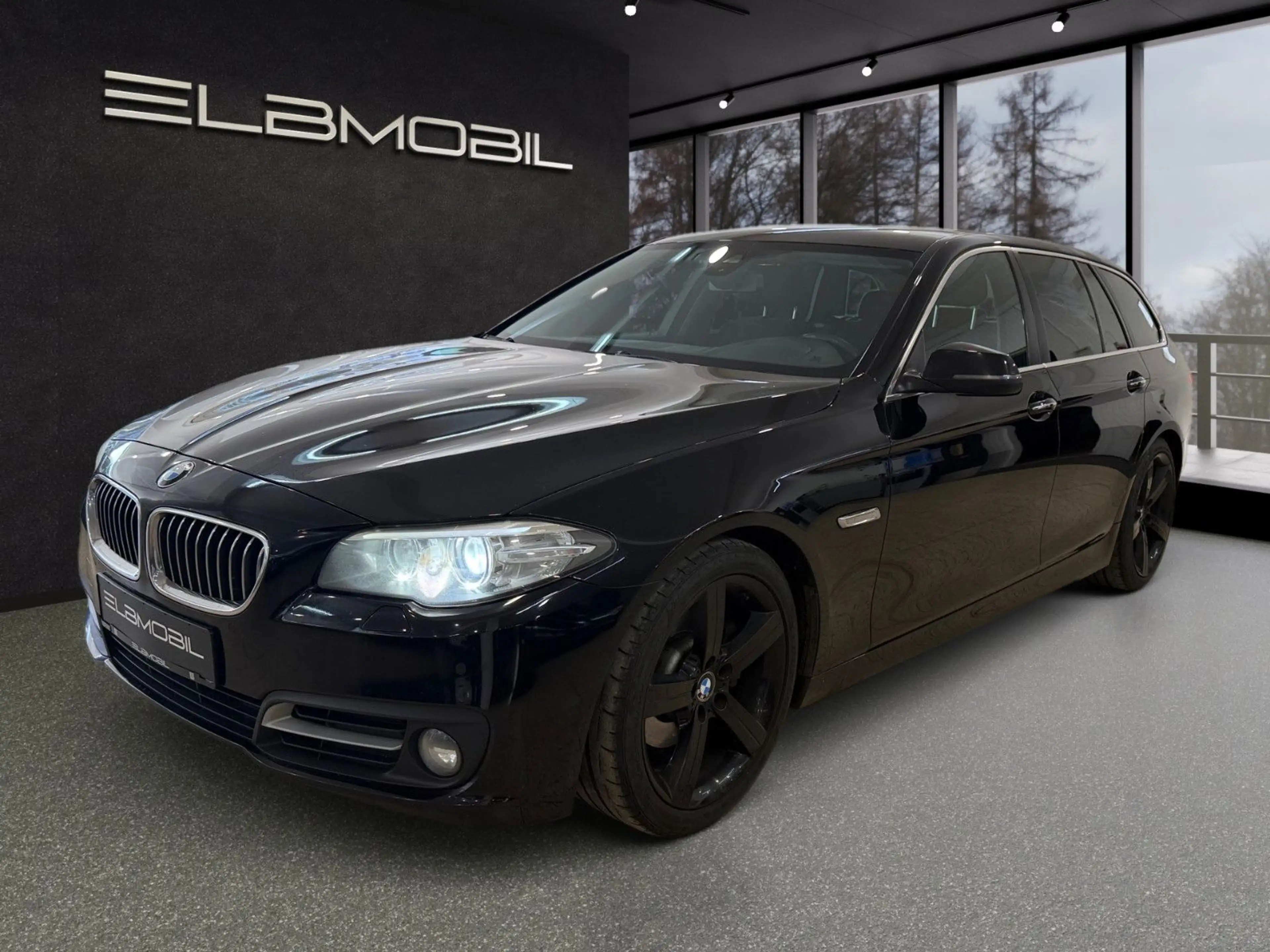 BMW 520 d Touring*M-Sport Lenkr.*M-Technic*Navi prof. — photo 2