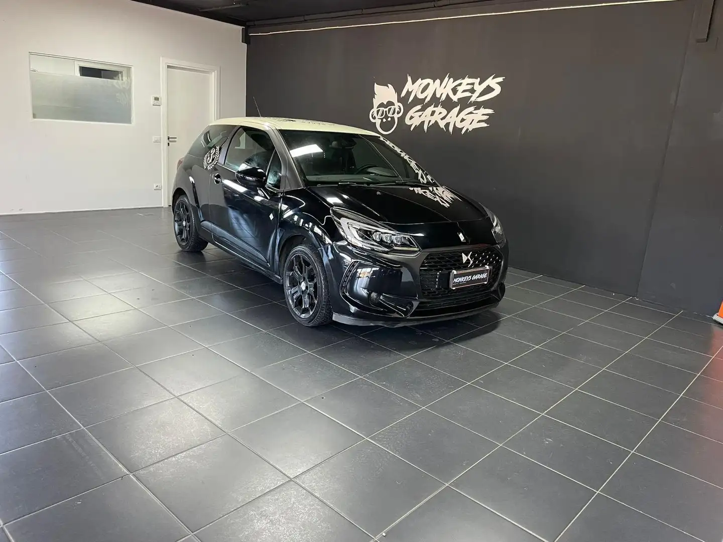 DS Automobiles DS 3 1.2 puretech So Chic s Nero - 1