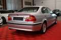 BMW 320 i E46 Lim. 170 PS 1.Hand*Wenig-Km*Schiebedach Argent - thumbnail 11