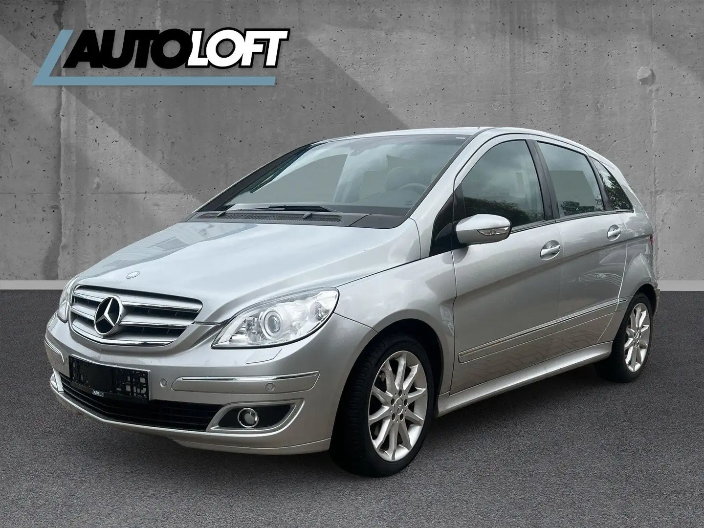 Mercedes-Benz B 200 B200 Turbo 2H./LEDER/XENON/PANO/SPORT PAKET/SHZ Silber - 1