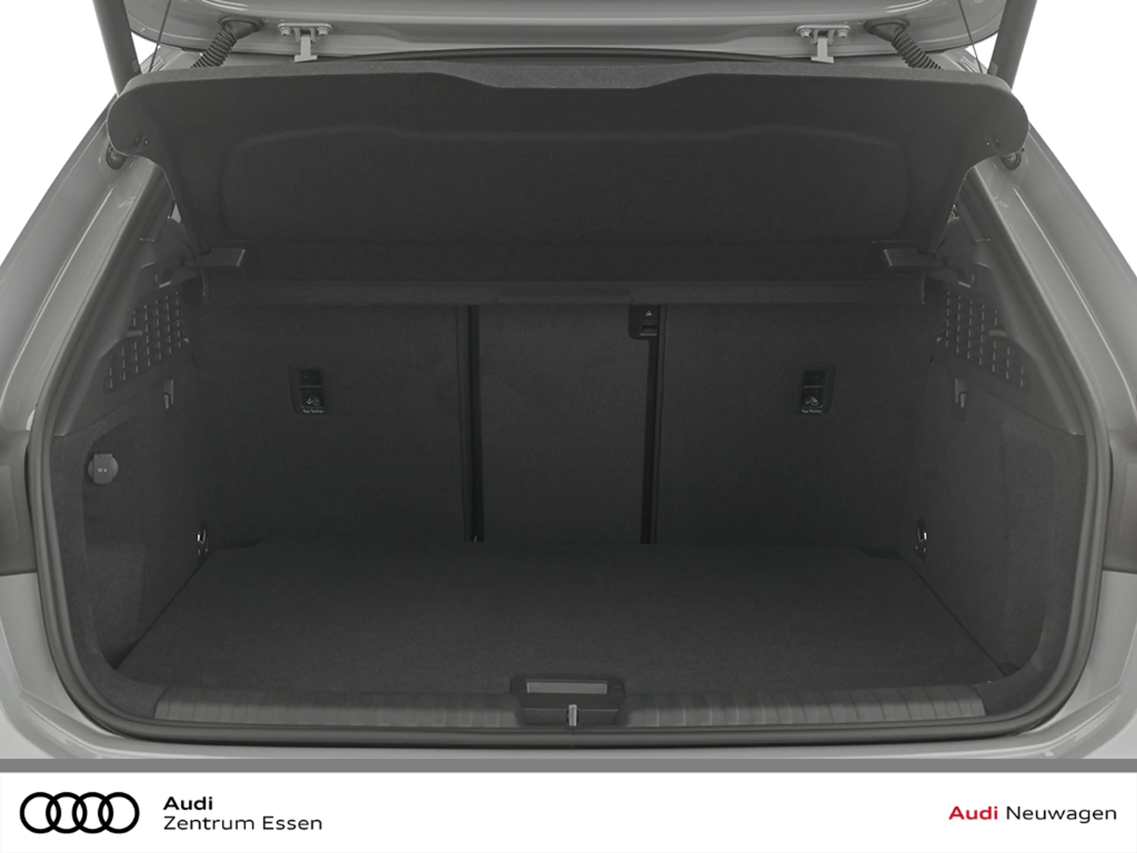 Audi RS3 SPORTBACK MATRIX LED NAVI PANO SONOS — photo 9