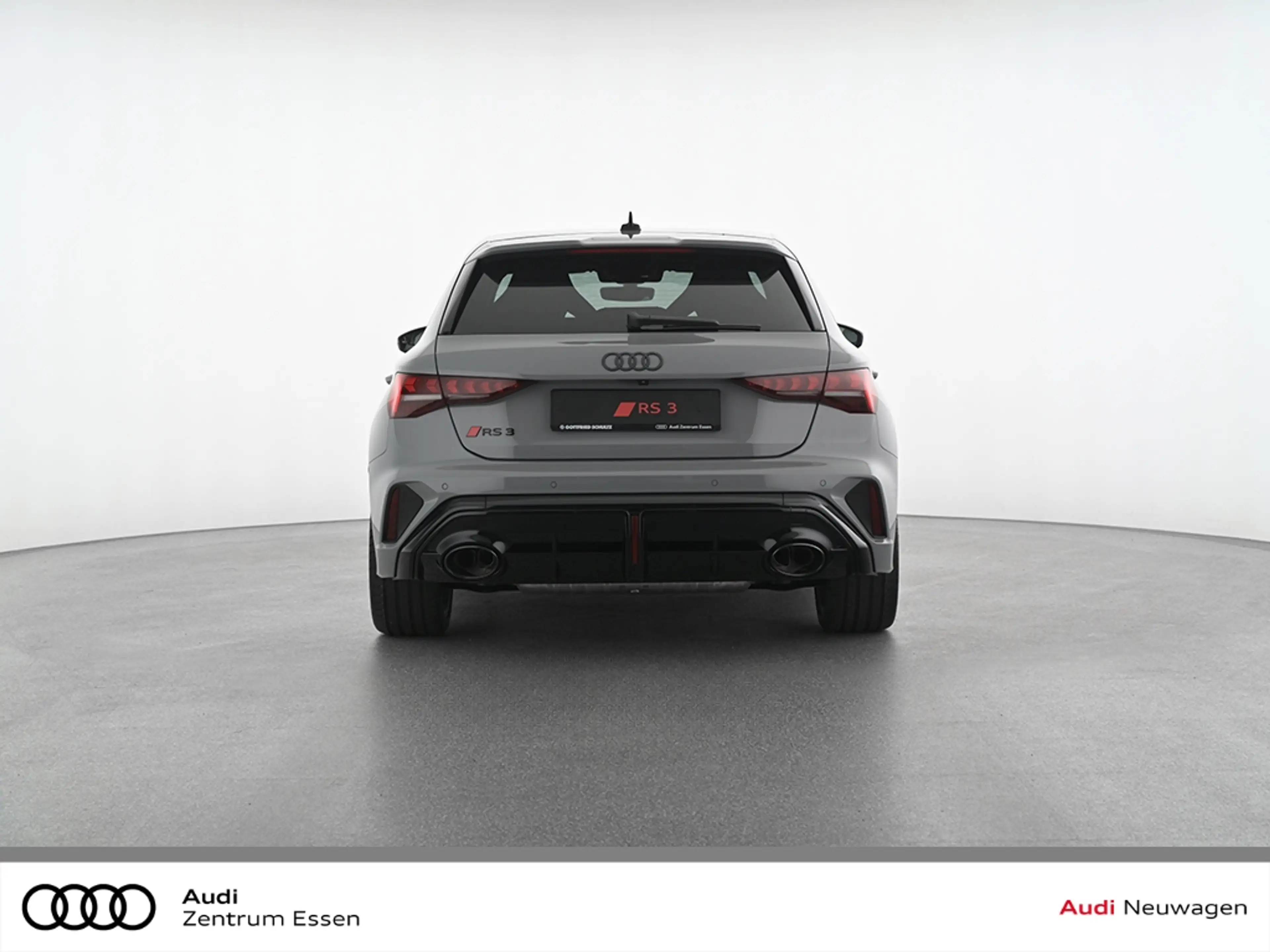 Audi RS3 SPORTBACK MATRIX LED NAVI PANO SONOS — photo 5