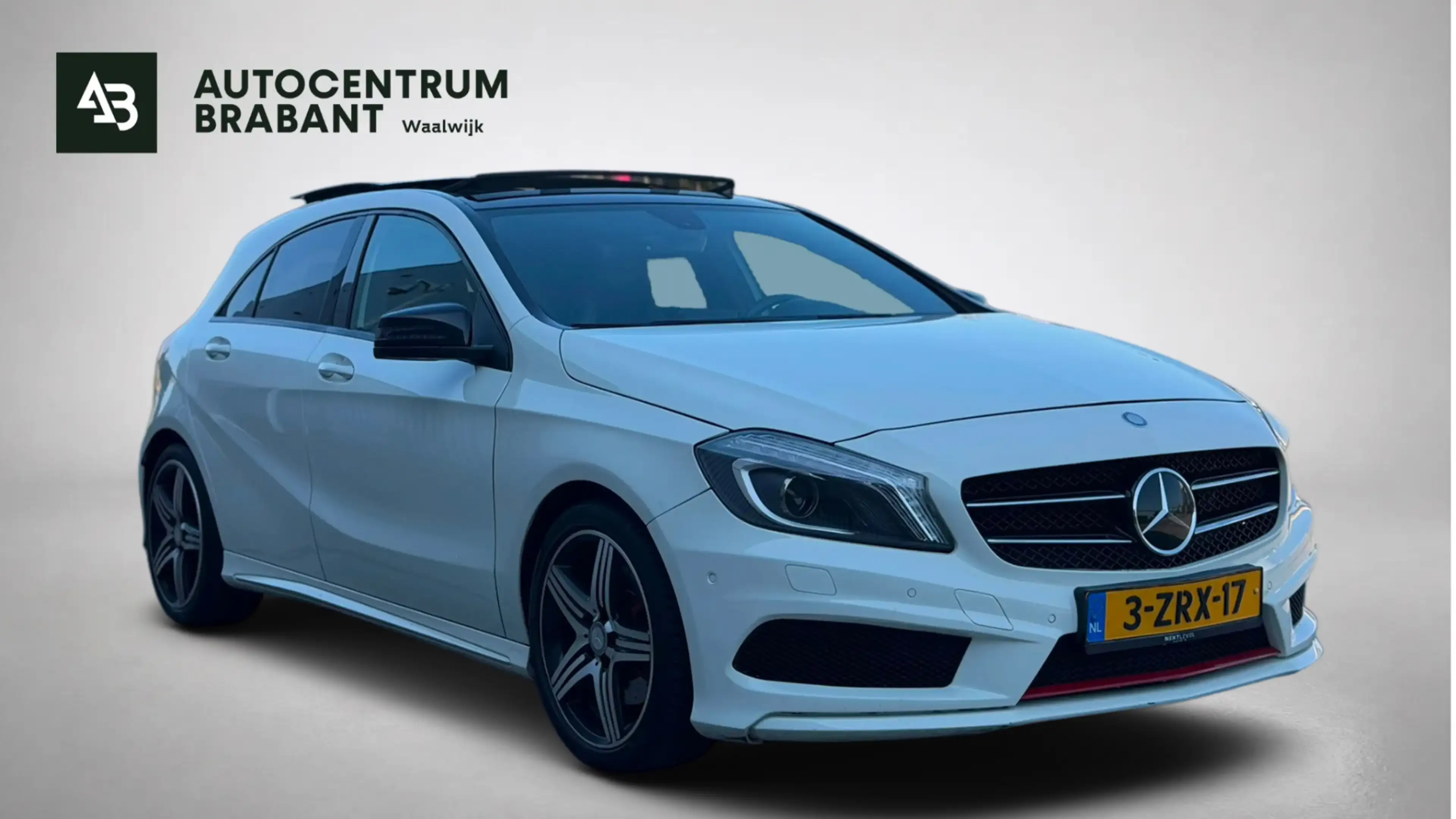 Mercedes-Benz A 250 4MATIC AMG | 210PK | PANO | MEM SEATS | STOELVERW — photo 10