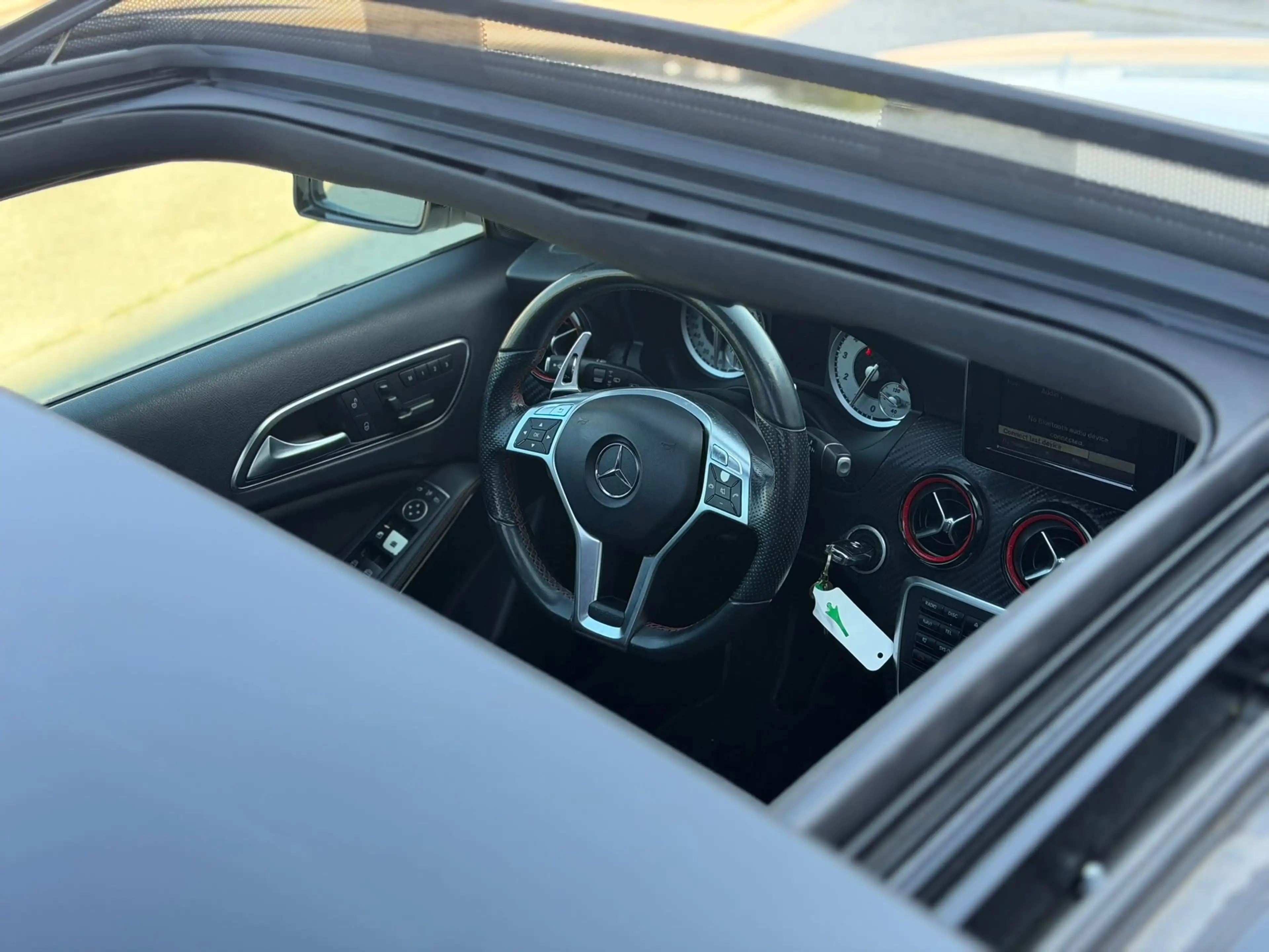 Mercedes-Benz A 250 4MATIC AMG | 210PK | PANO | MEM SEATS | STOELVERW — photo 2