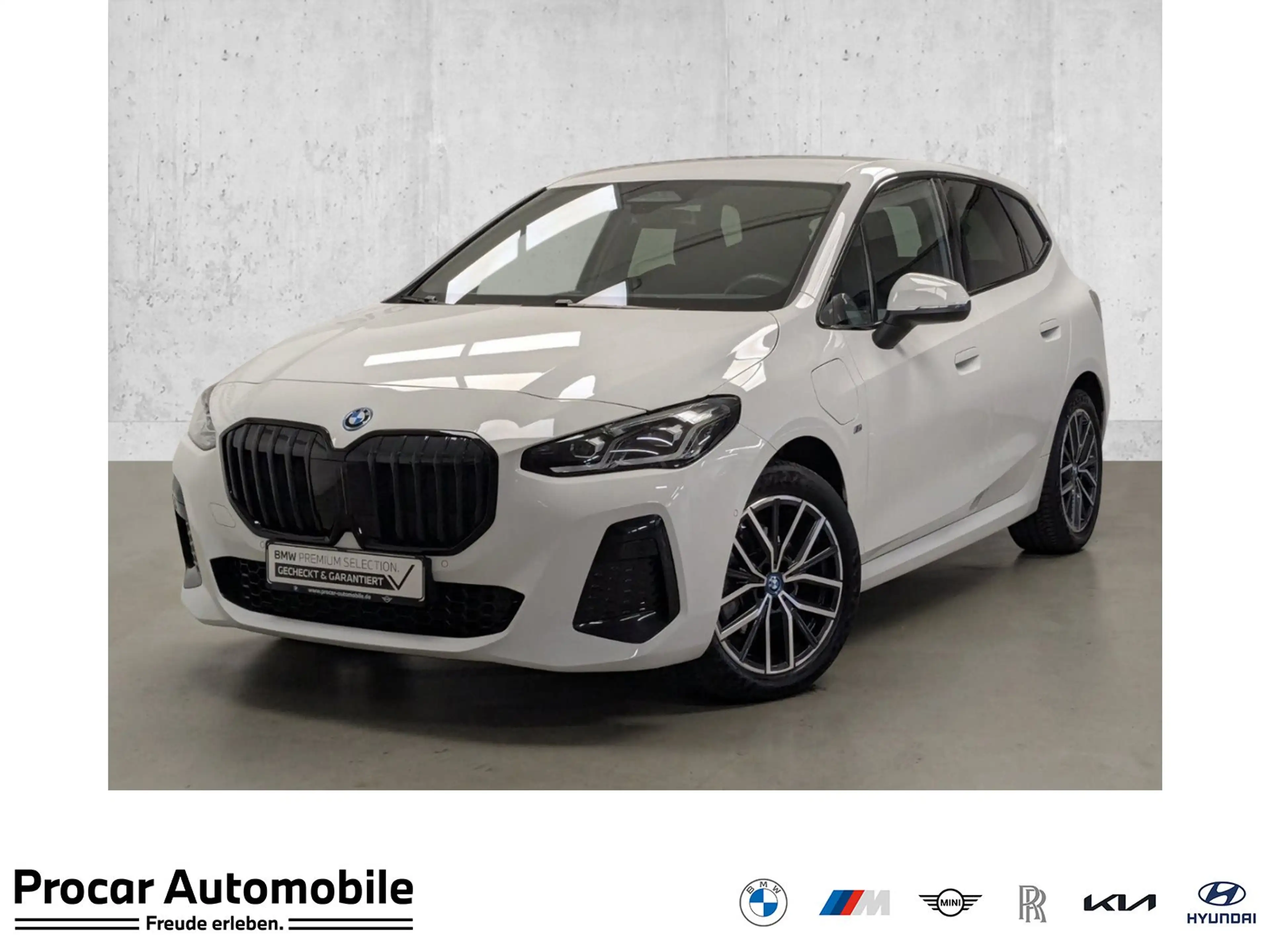BMW 225 e xDrive Active Tourer M Sport AHK RFK SHZ HiFi LE