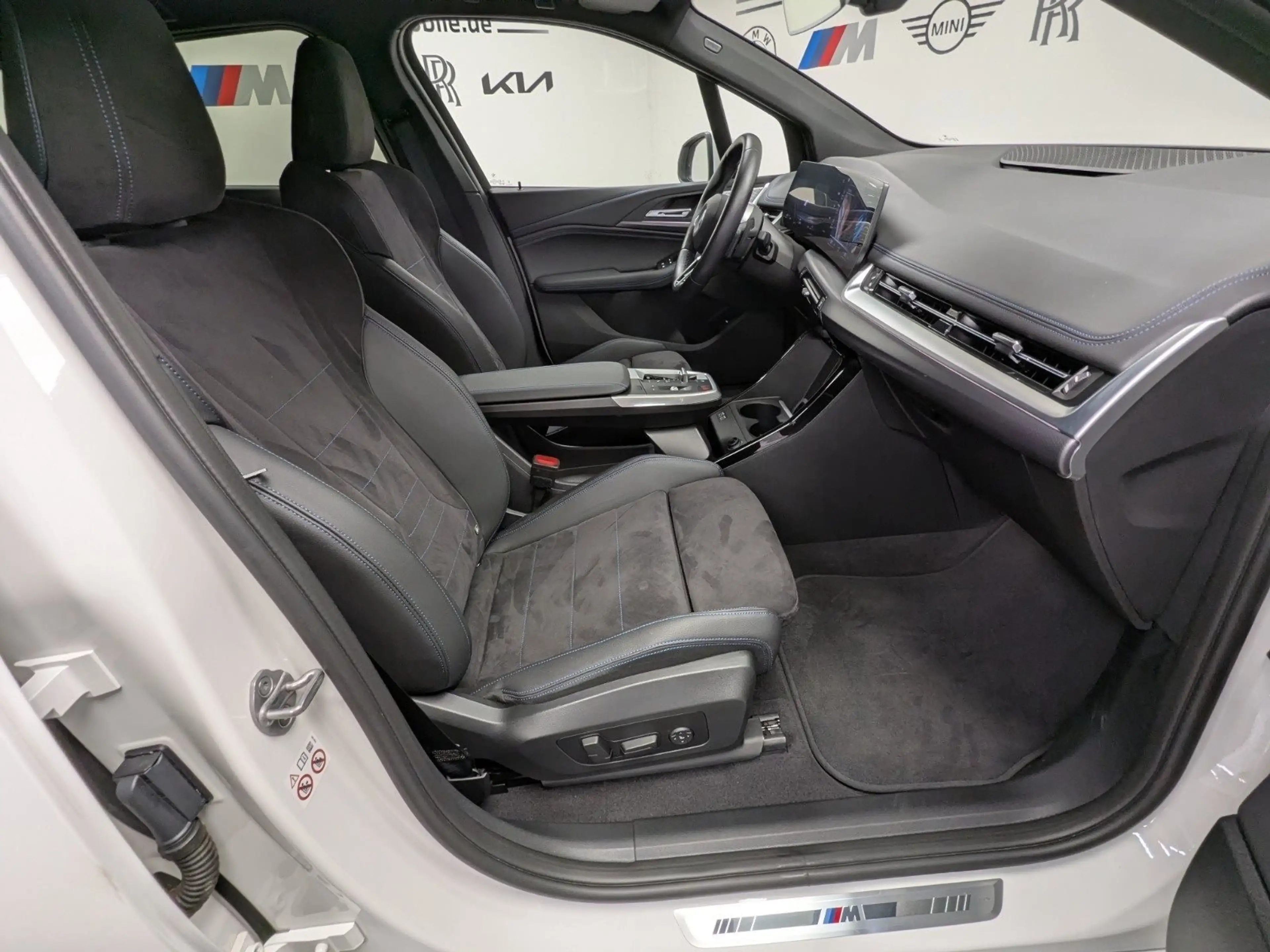 BMW 225 e xDrive Active Tourer M Sport AHK RFK SHZ HiFi LE — photo 10